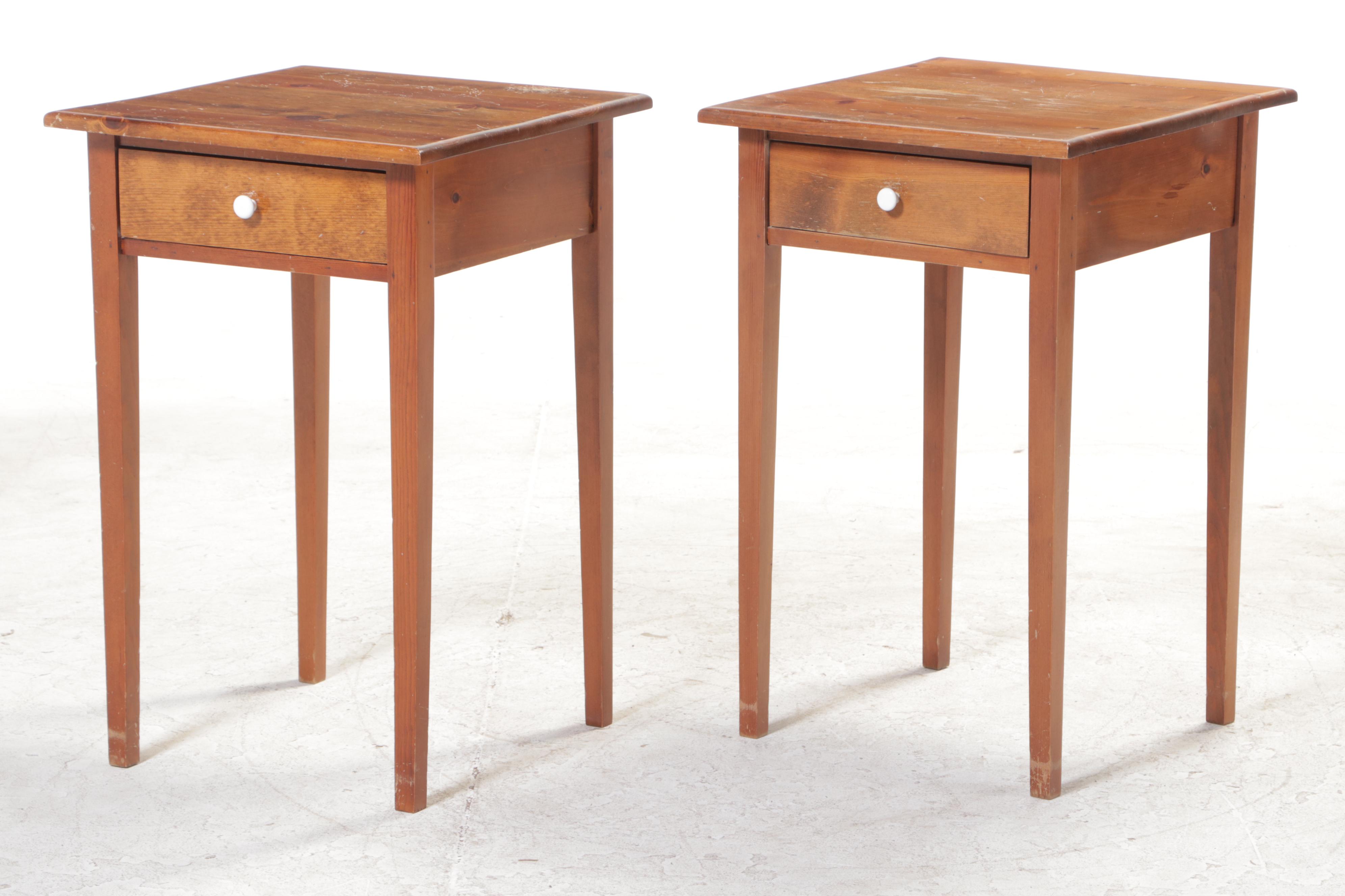 Pair of Federal Style Pine Bedside Tables, Late 20th Century EBTH