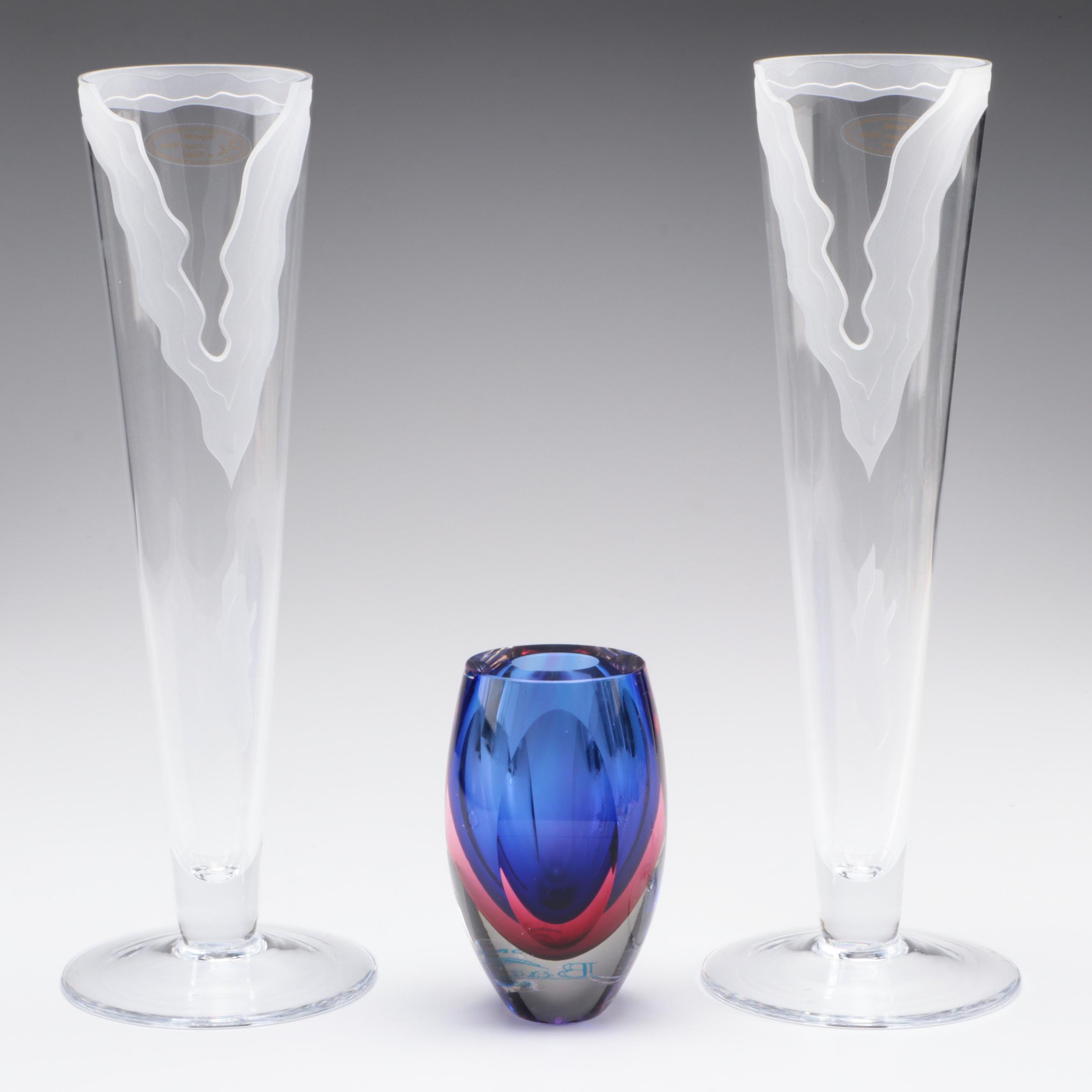 Badash Crystal Sommerso Vase with Pair of Polish Blown Glass Vases EBTH