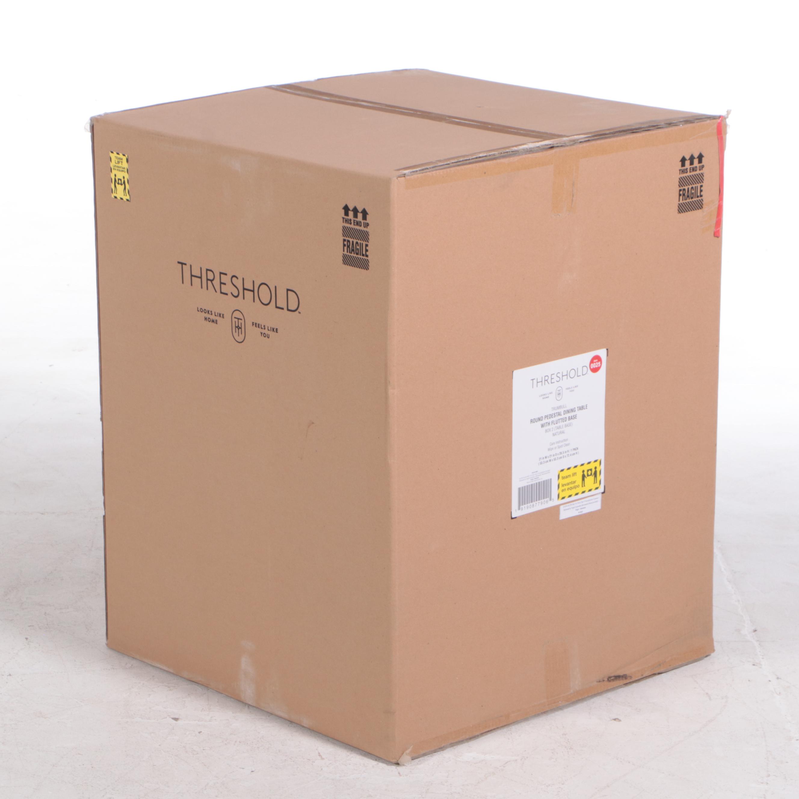 Threshold Trumbull Round Fluted Dining Table Pedelstal Base in Natural EBTH