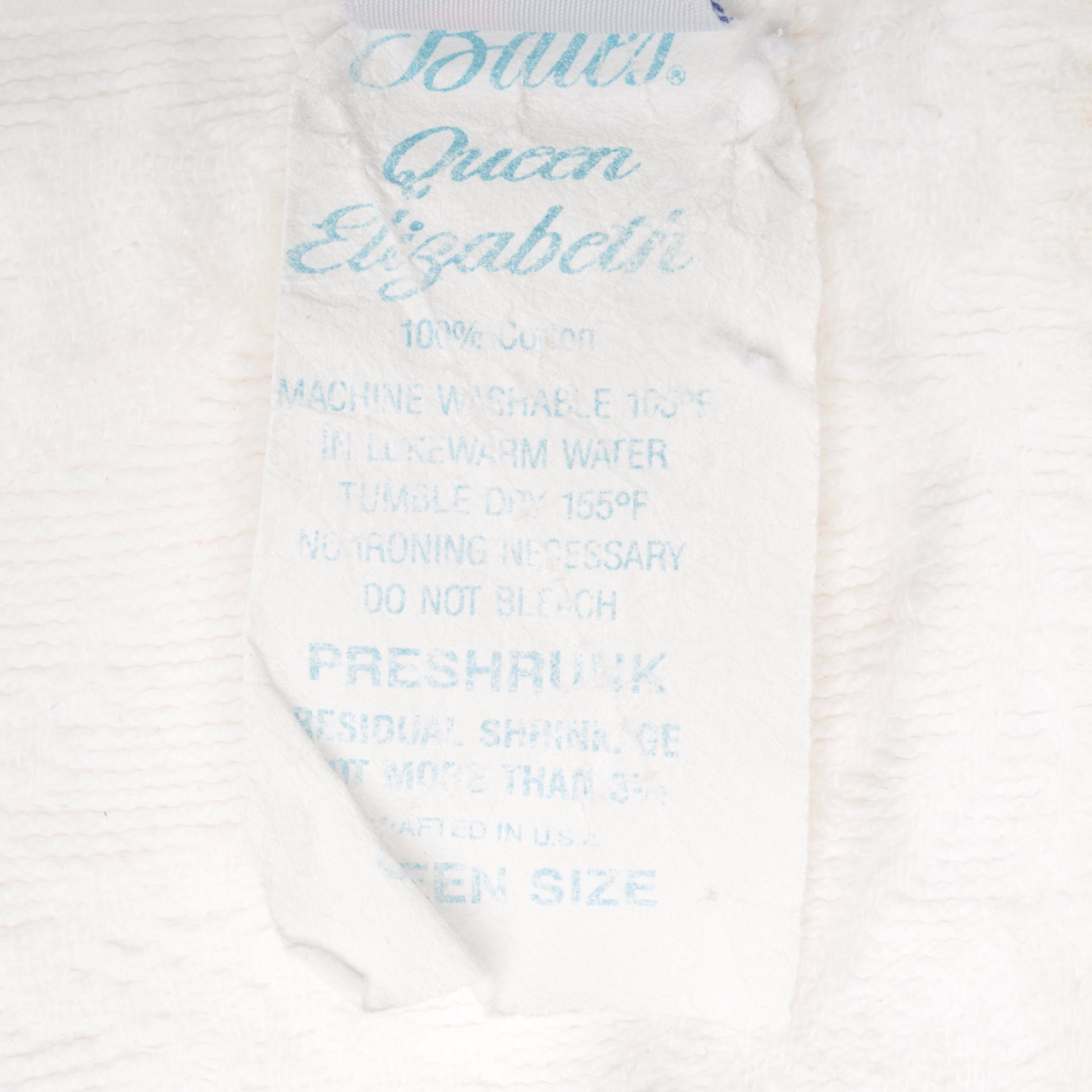 Bates"Queen Elizabeth" Queen Bedspread with Other Matelasse and Wool