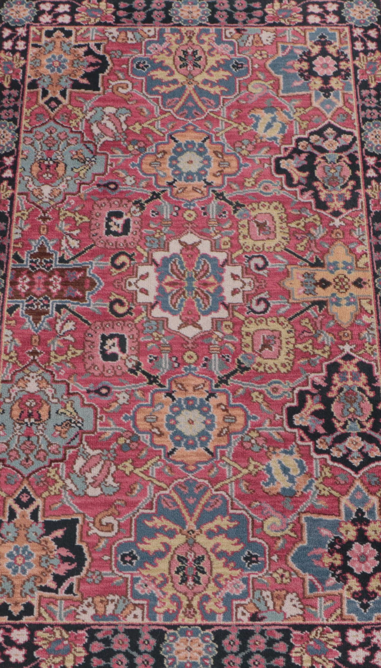 2'11 x 5'4 MachineMade Karastan Williamsburg Collection "Kerman Vase