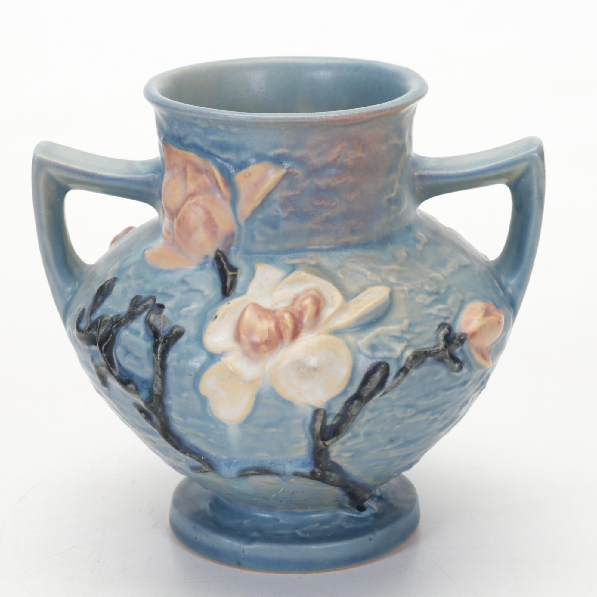 Roseville Dogwood and Waterlily Vases with Hull Pottery Vase EBTH