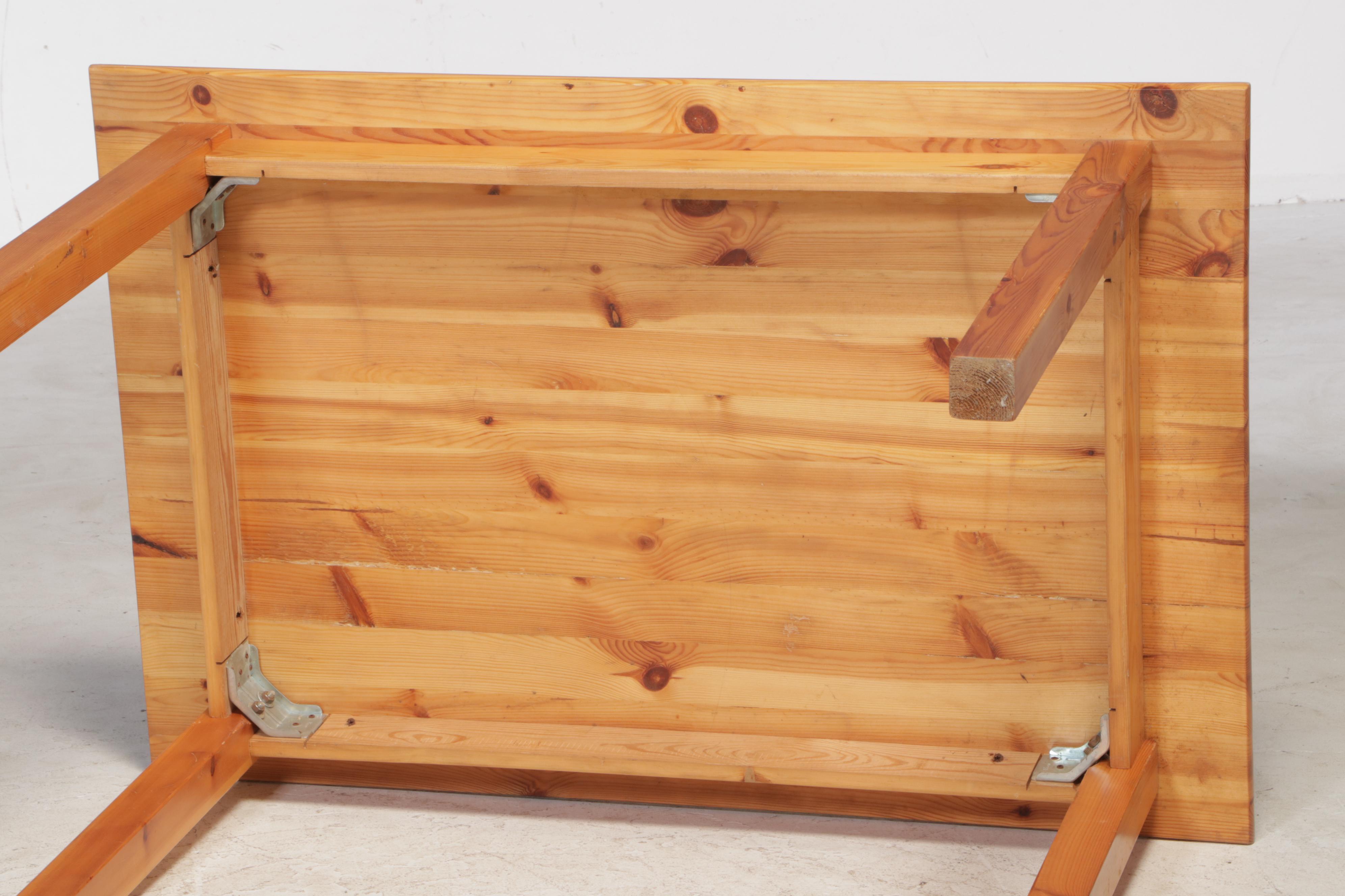 Farmhouse Style Pine Dining Table | EBTH