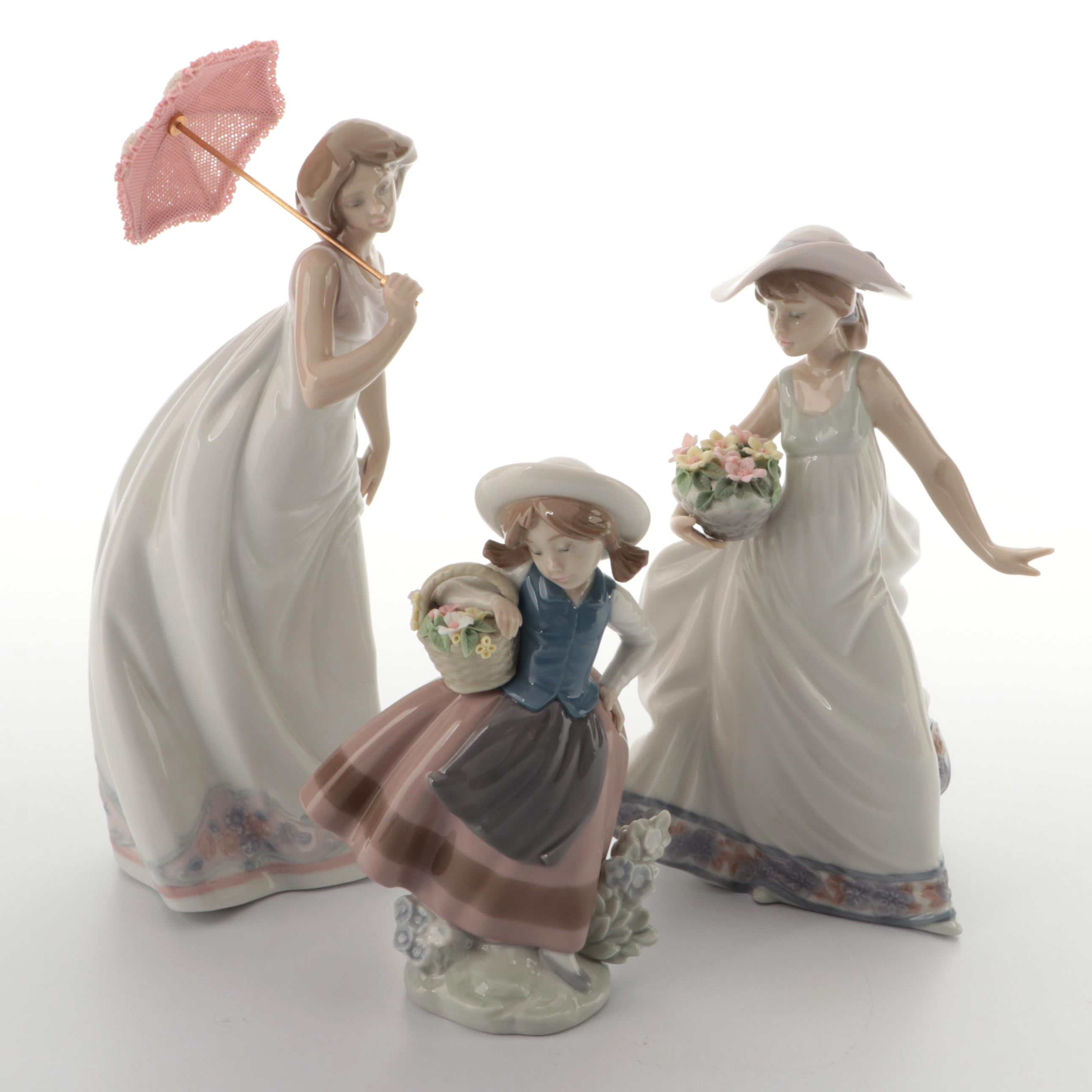 Lladró Collectors Society "Afternoon Promenade" and More Porcelain