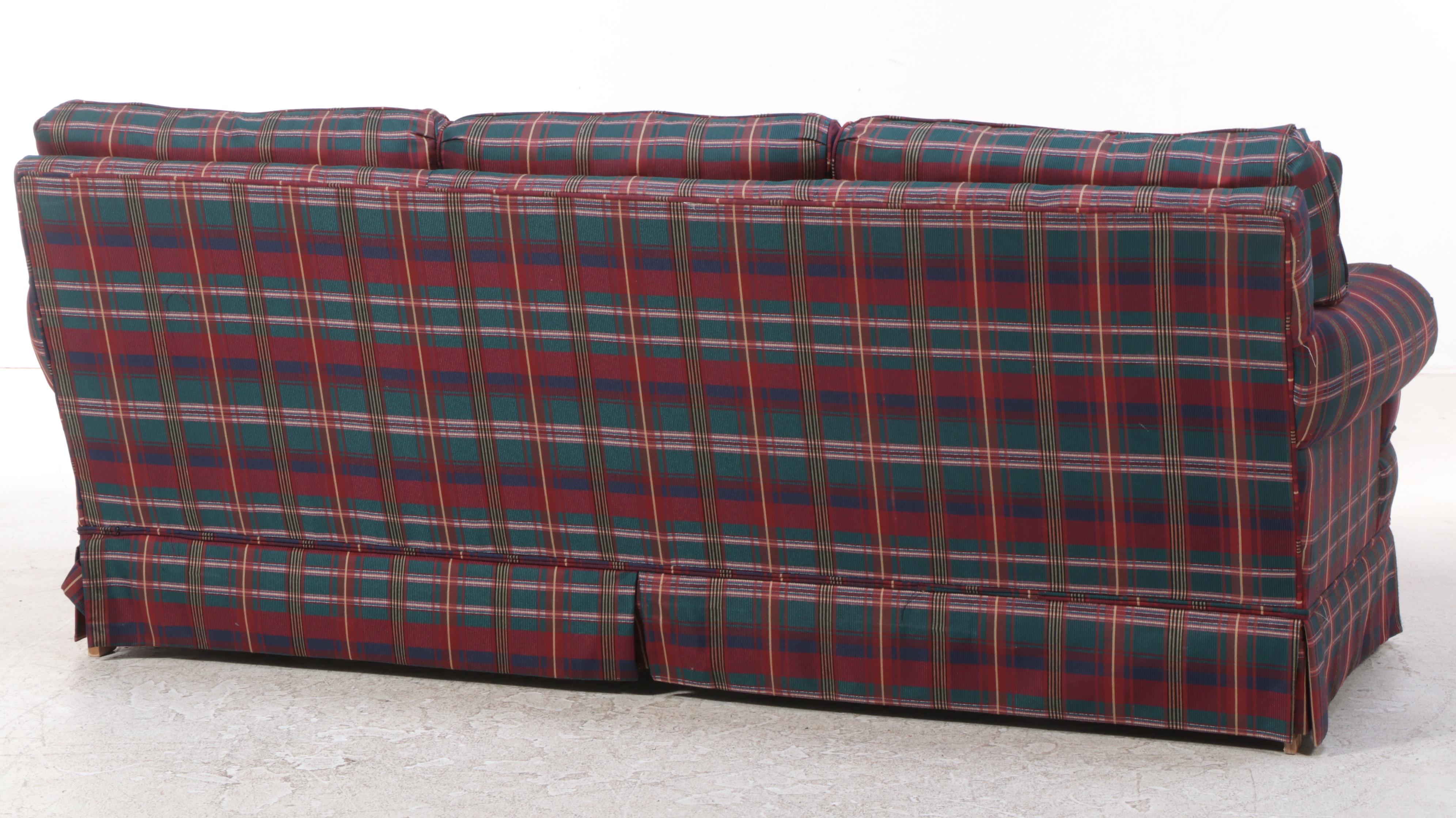 Broyhill Plaid Roll-Arm Sofa, Late 20th Century | EBTH