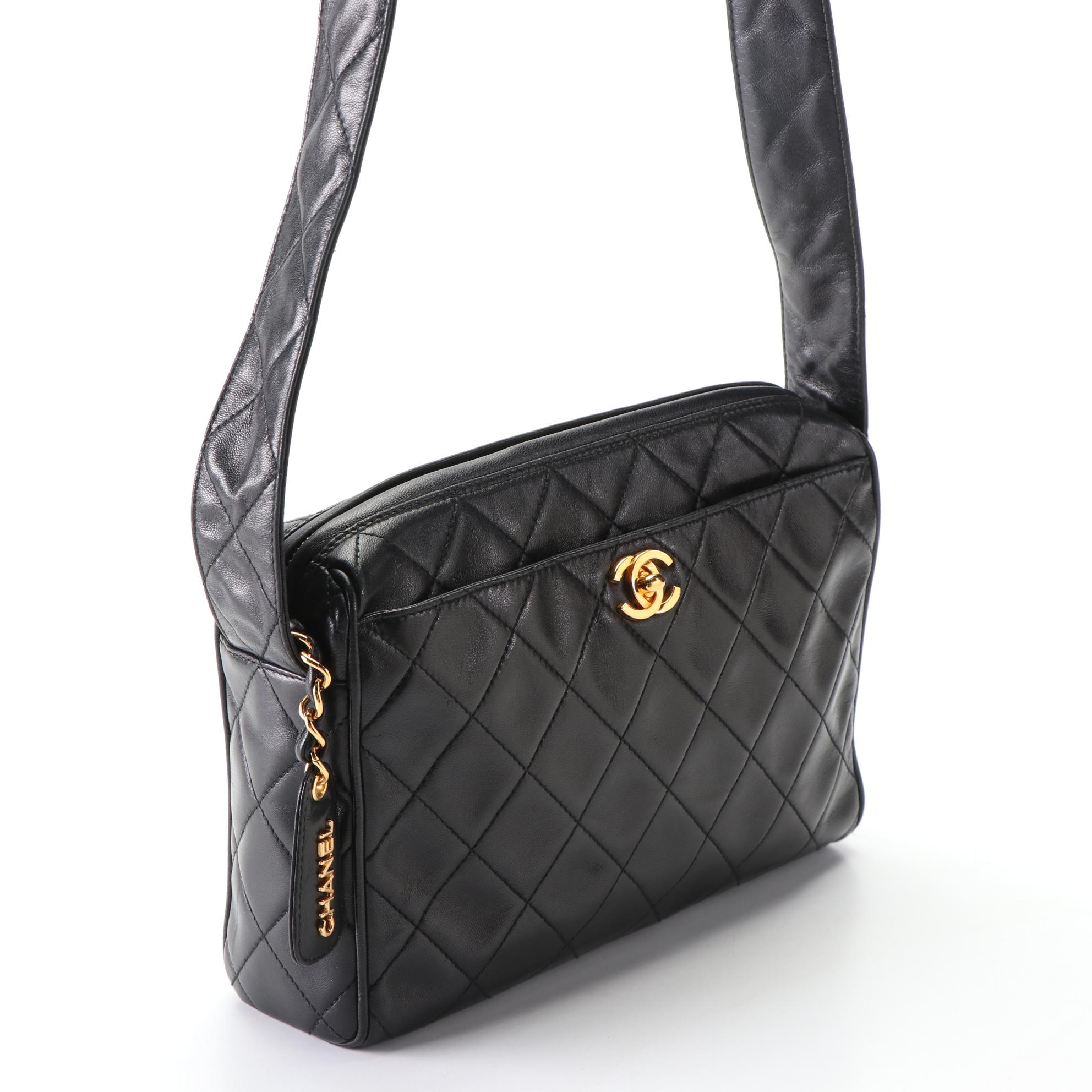 Chanel Quilted Shoulder Bag in Black Lambskin Leather EBTH