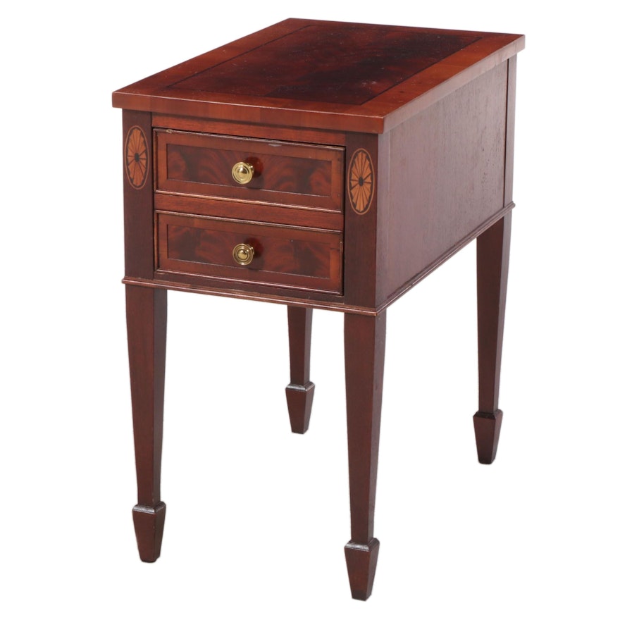 Hekman Federal Style Mahogany, Yew-Crossbanded, and Marquetry Side Table