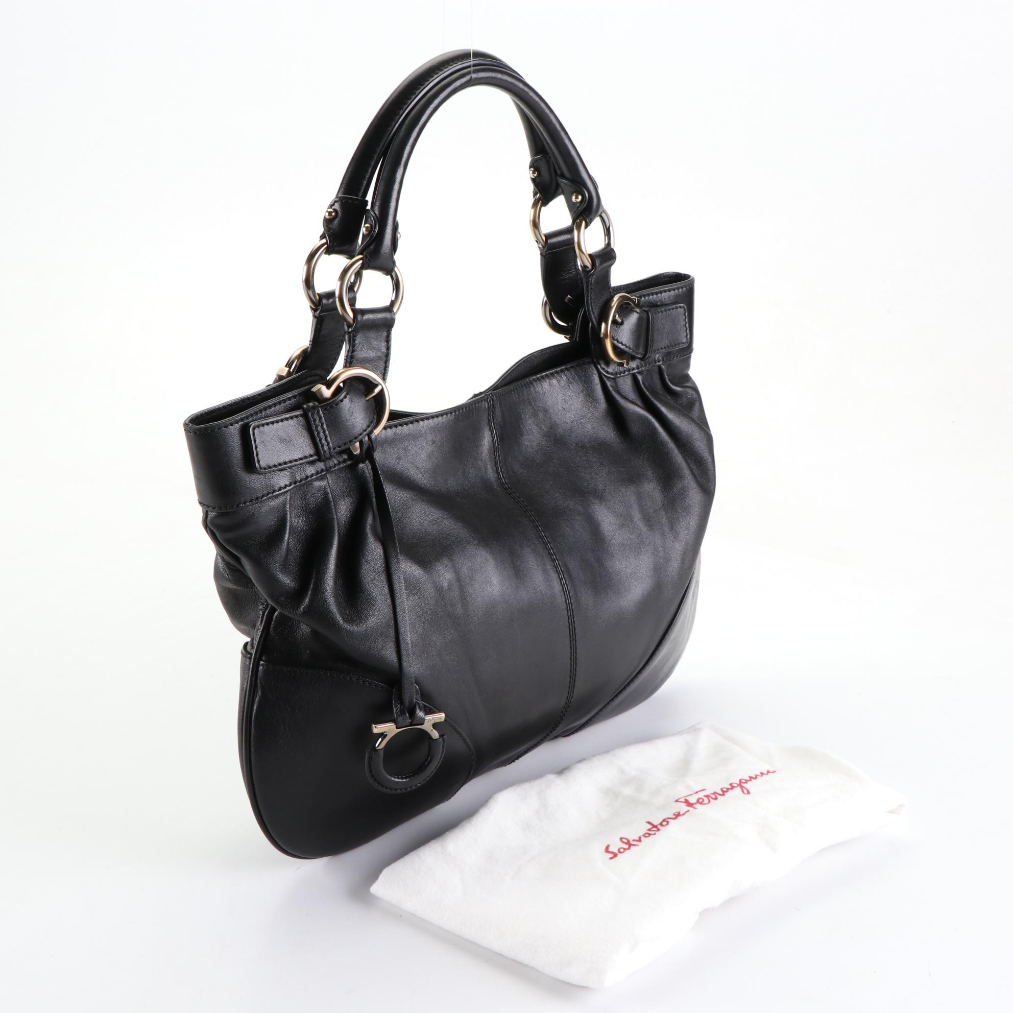 Salvatore Ferragamo Gancini Shoulder Bag In Black Leather | EBTH