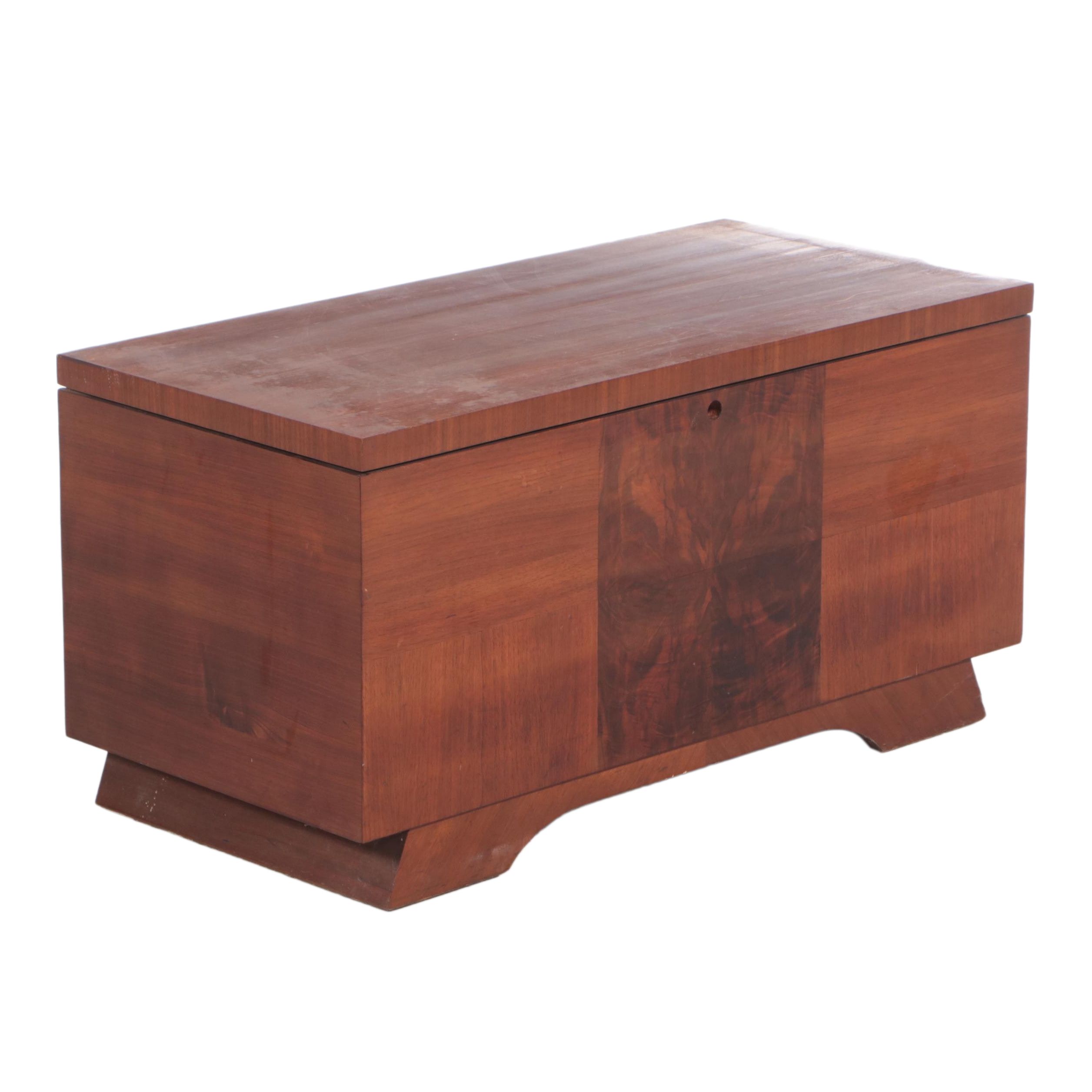 Lane "AromaTite" Mid Century Modern Walnut and Cedar Blanket Chest EBTH