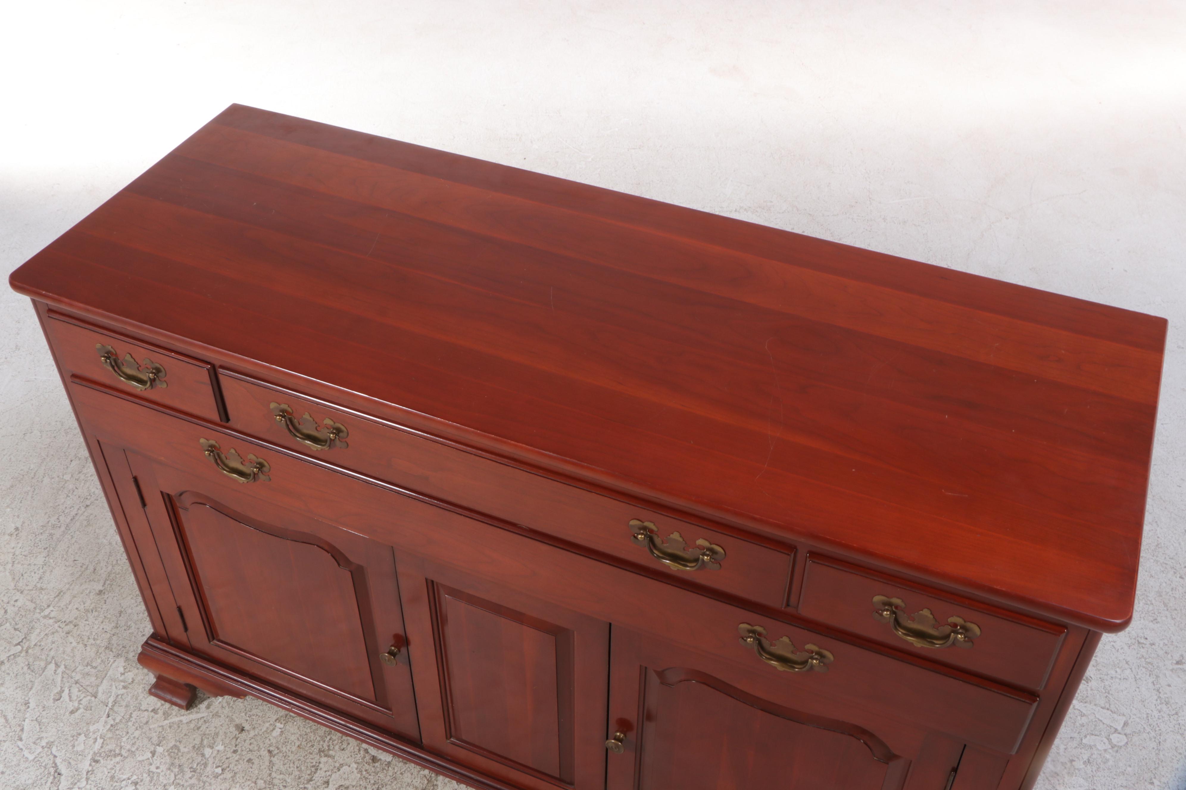 Willett American Colonial Style Cherrywood Buffet, Mid to Late 20th