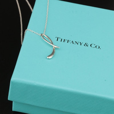 Elsa Peretti for Tiffany & Co. Alphabet Letter "L" Pendant Necklace