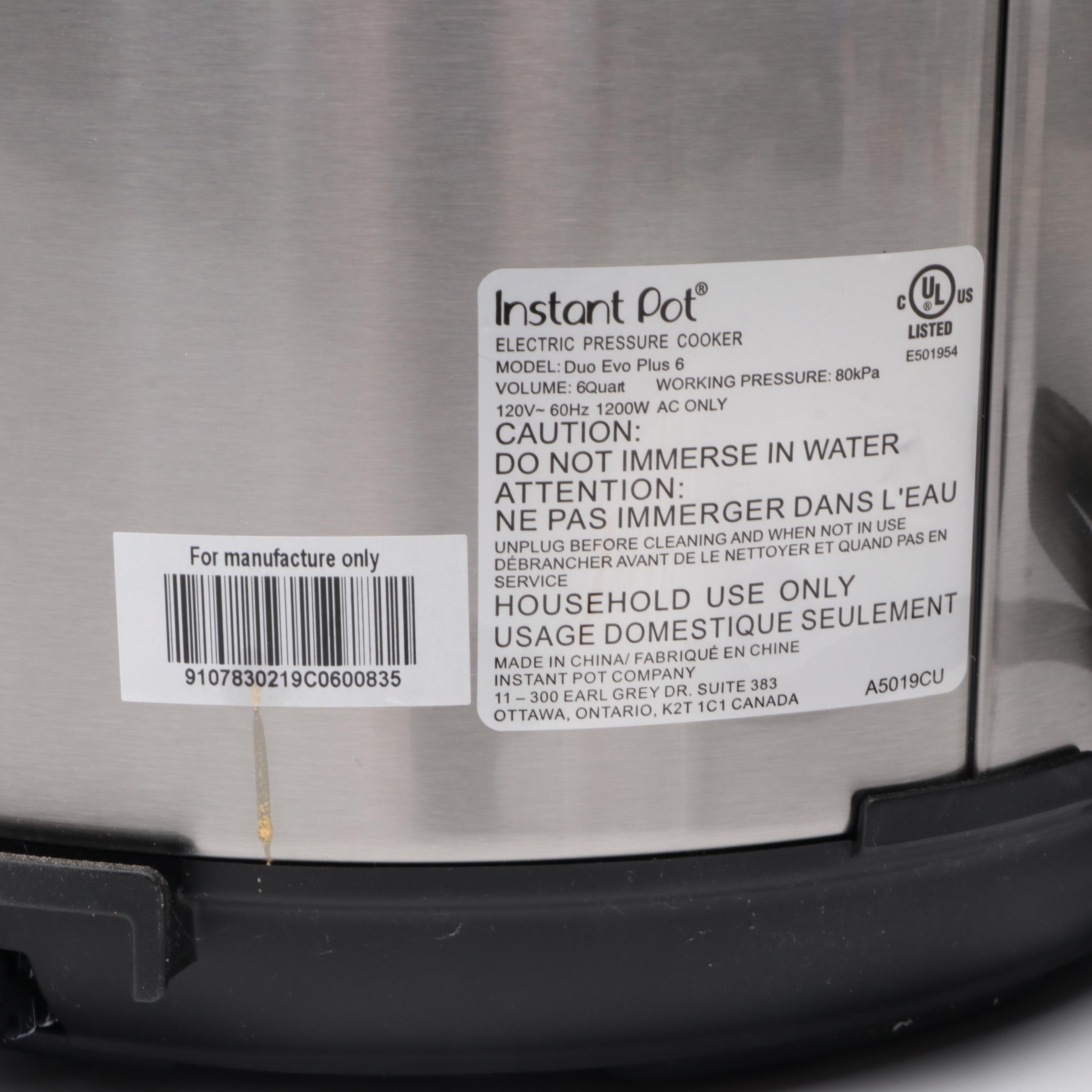 Instant Pot Duo Evo Plus 6 Pressure Cooker with Salt and Pepper Mills and More EBTH