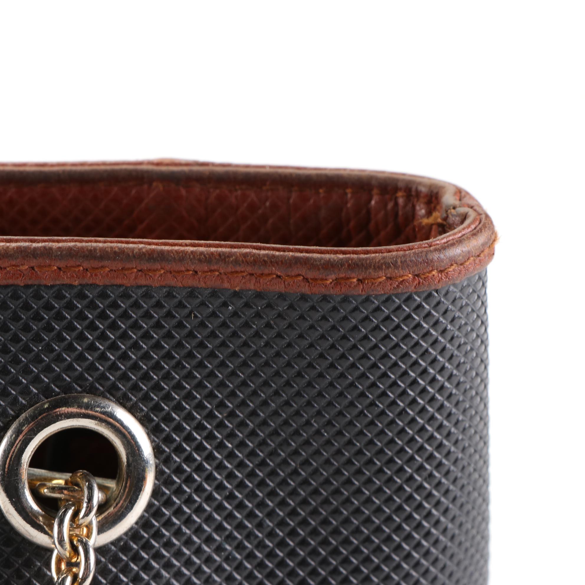 Bottega Shoulder Bag in Leather with Intrecciato Straps EBTH