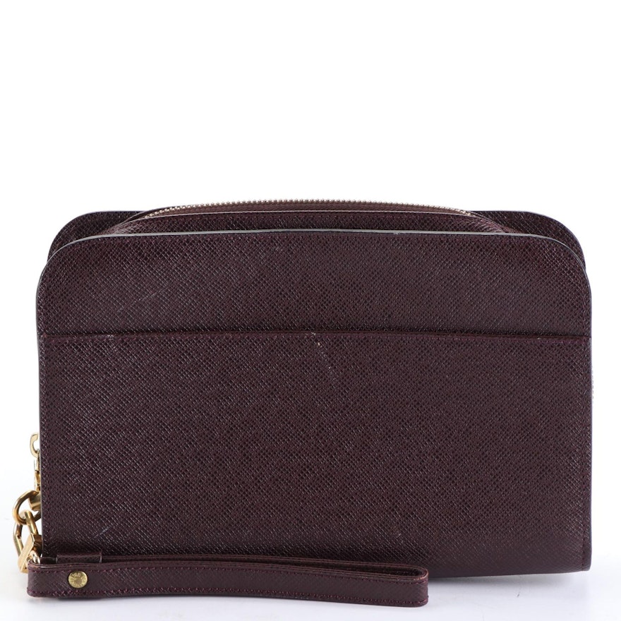 Louis Vuitton Pochette Baïkal Clutch Bag in Taïga Leather