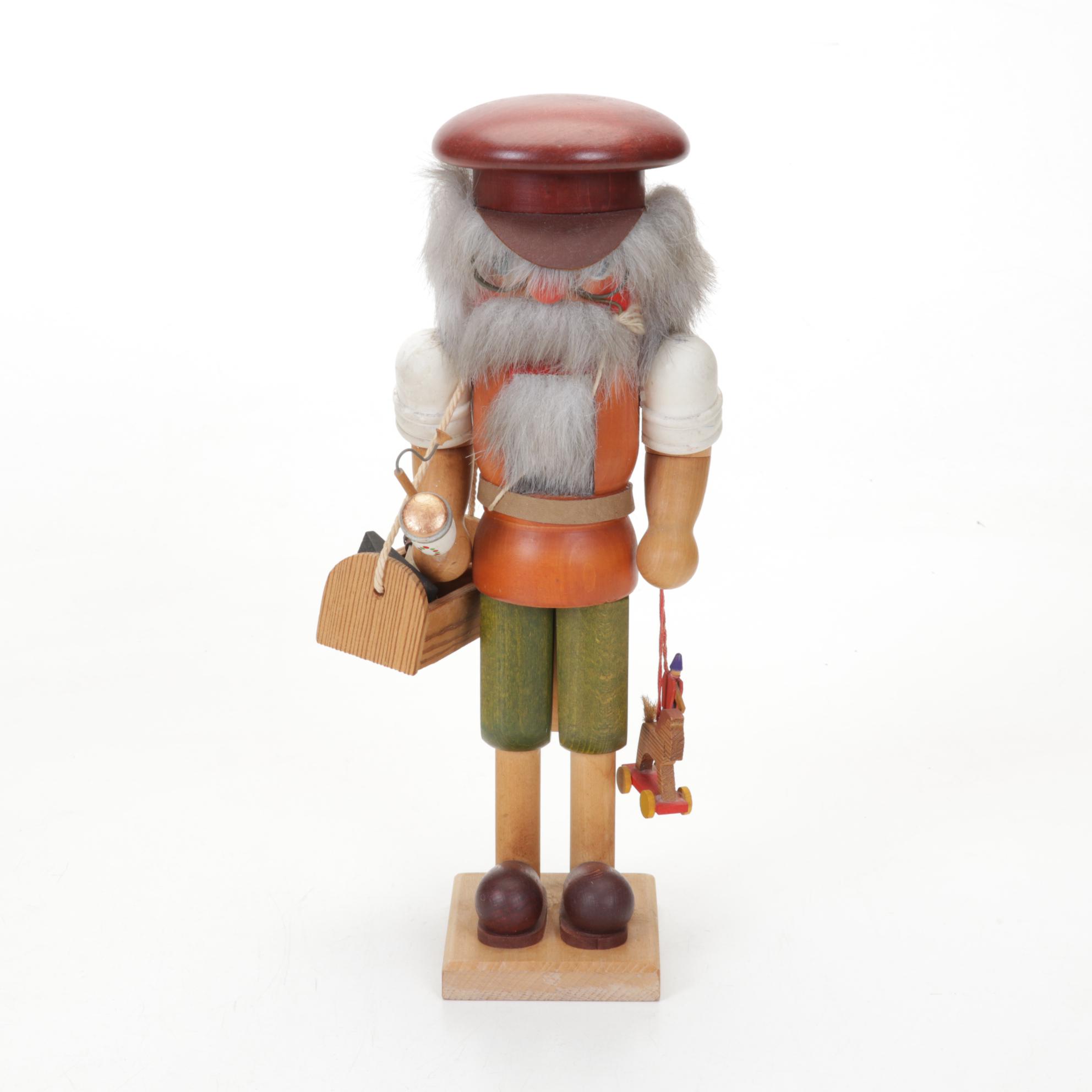 Handmade German Nutcrackers including Christian Ulbricht EBTH