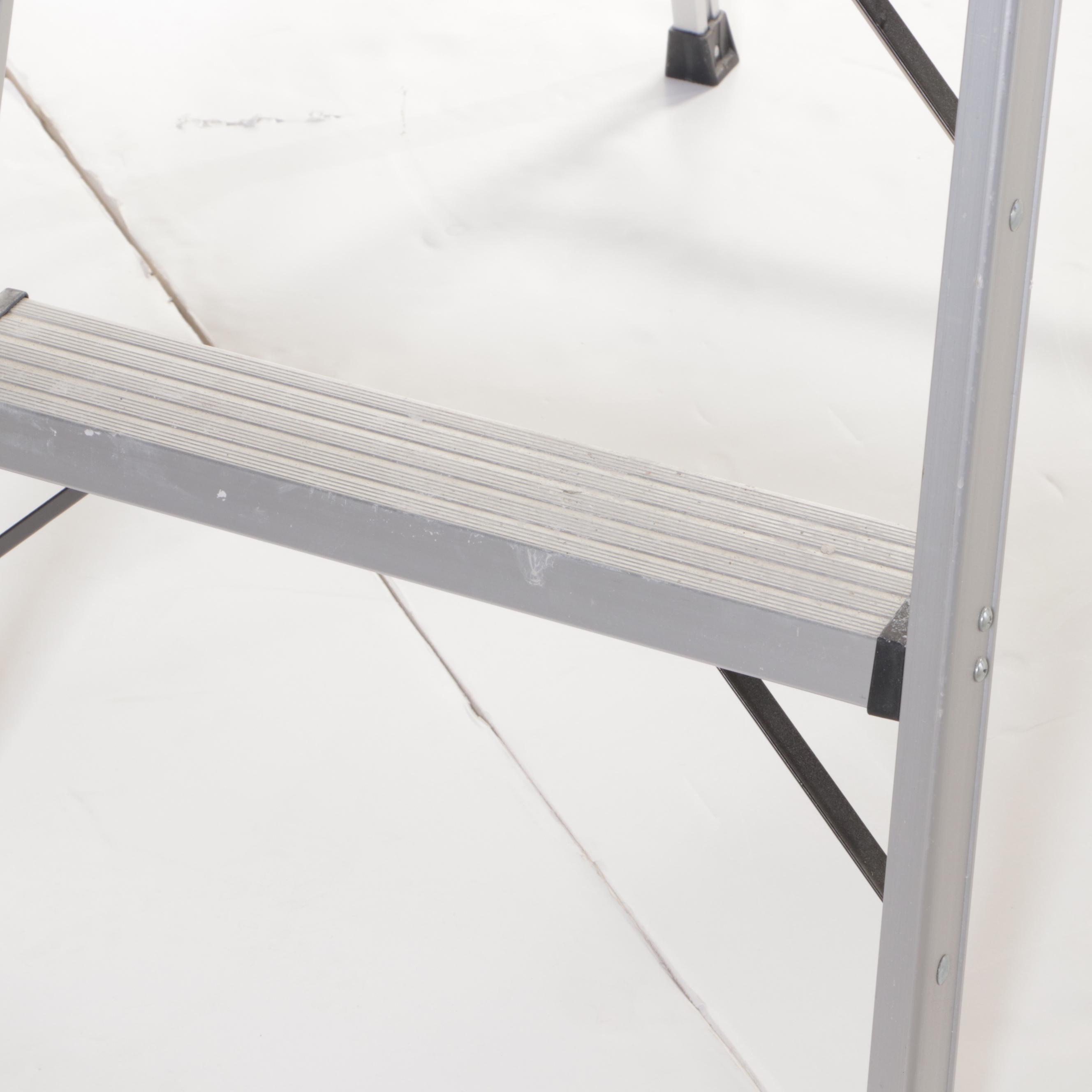 Gorilla Ladders 5'5 Aluminum Hybrid Step Ladder EBTH