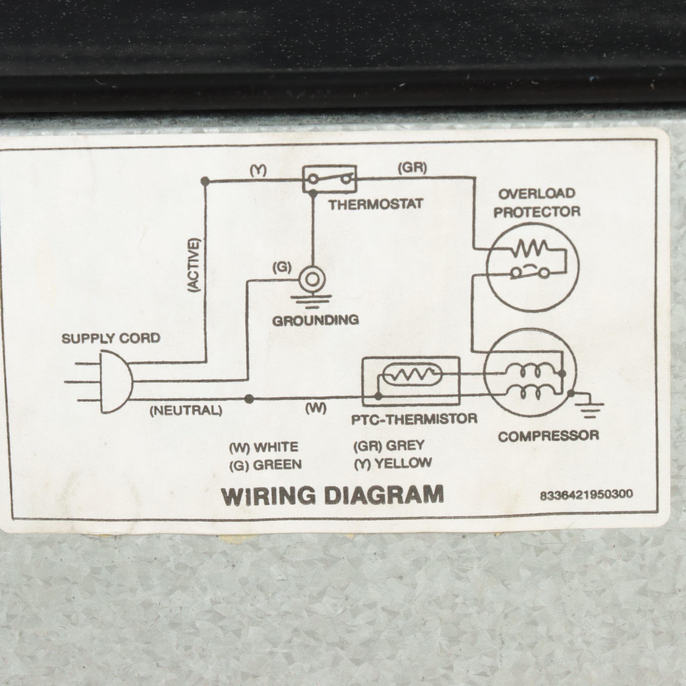 Kenmore Compact Refrigerator with Tempered Glass Front EBTH