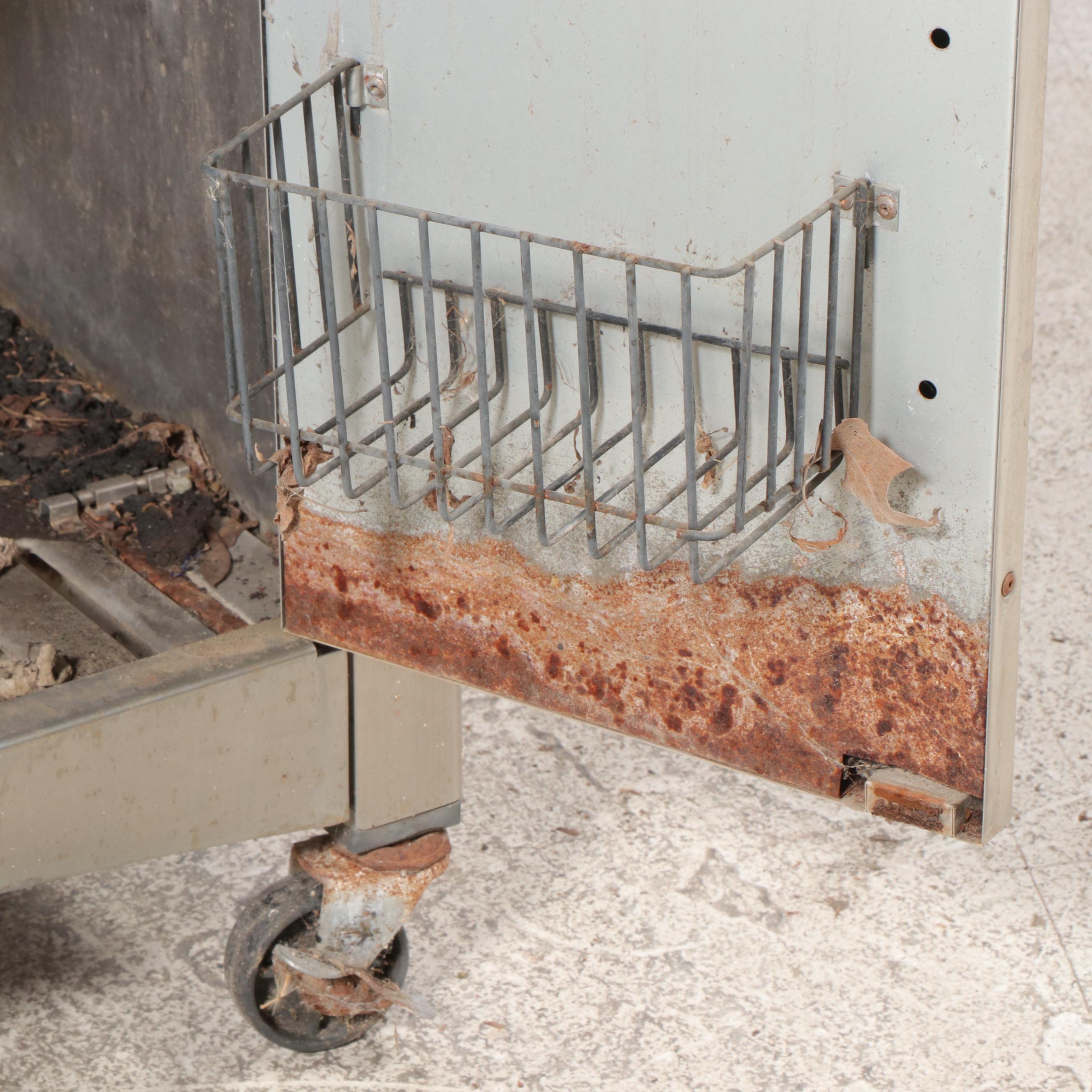 Front Avenue Stainless Steel Barbecue Gas Grill EBTH