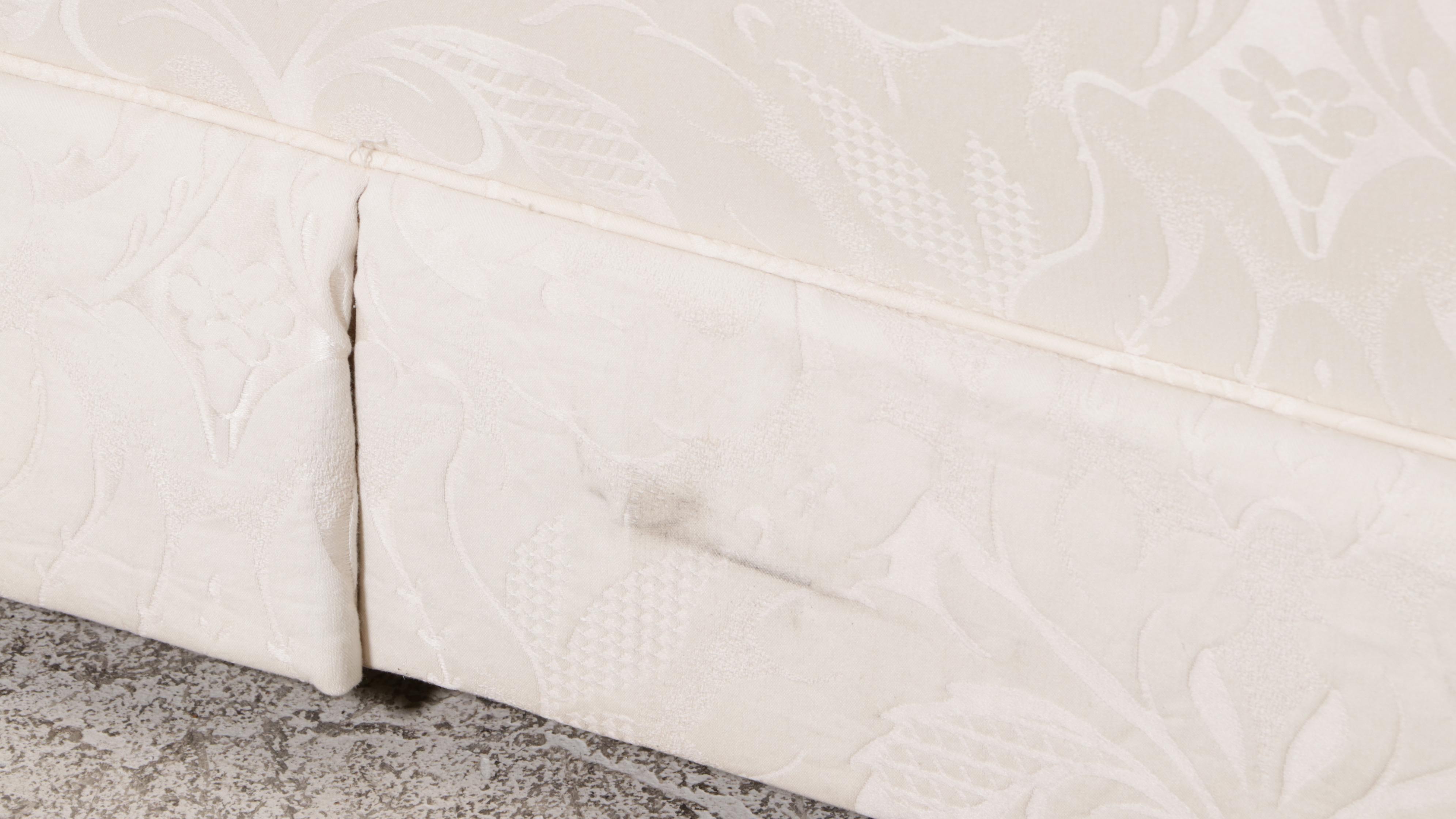 Henredon White Damask Upholstered Down Sofa EBTH