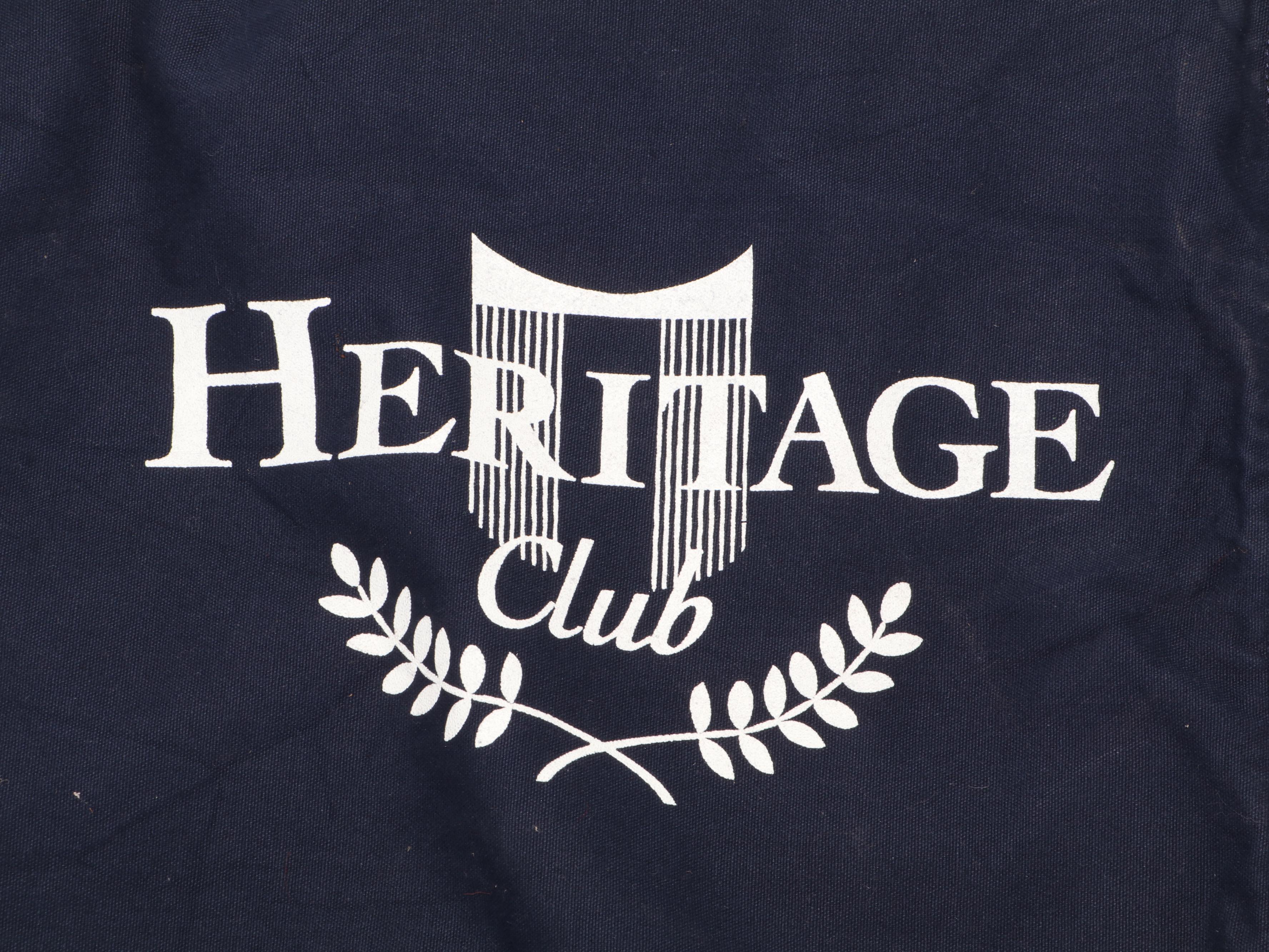 Heritage Club Quilted Golf Bag with Frogger BrushPro Golf Brush EBTH