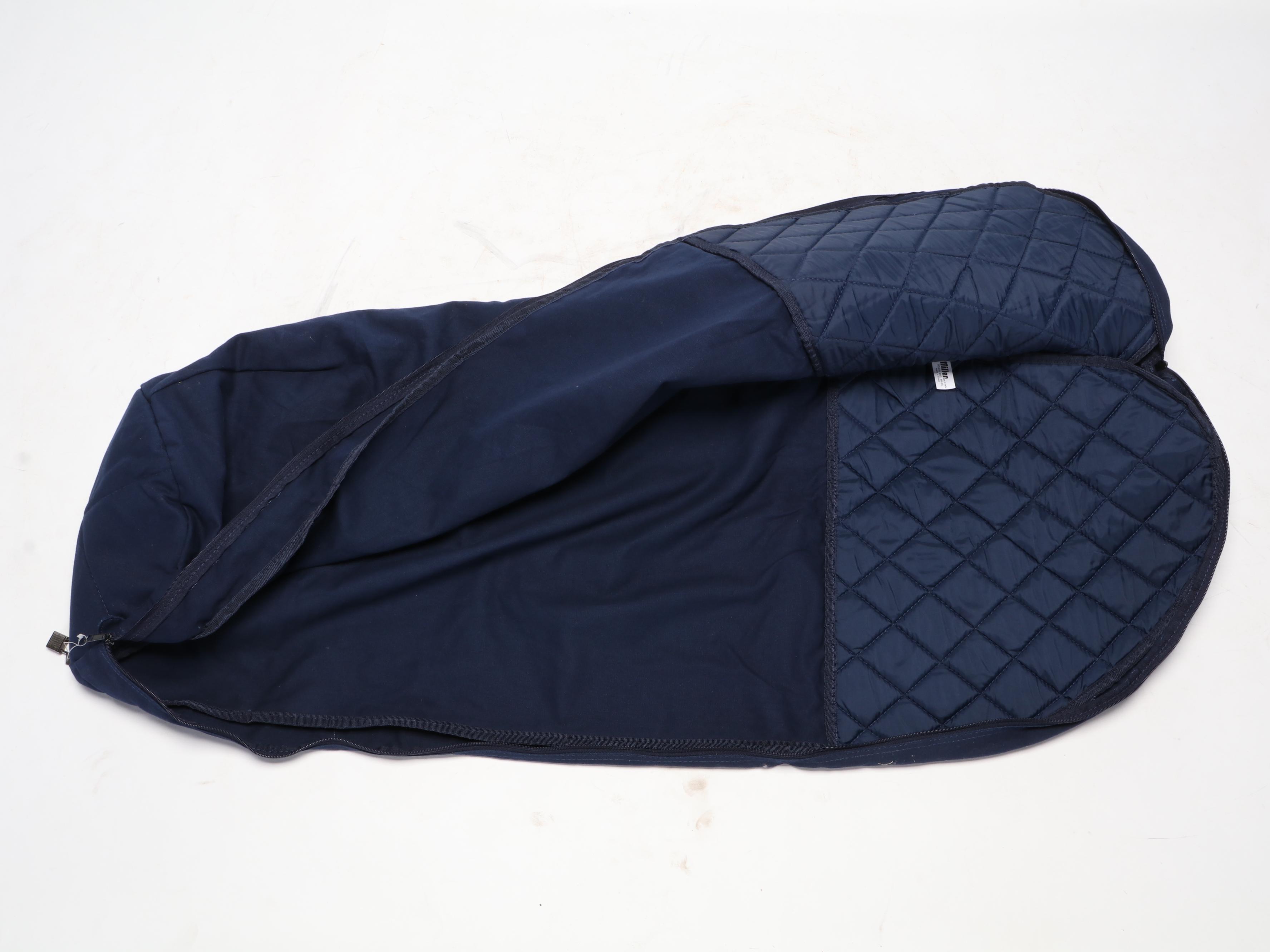 Heritage Club Quilted Golf Bag with Frogger BrushPro Golf Brush EBTH