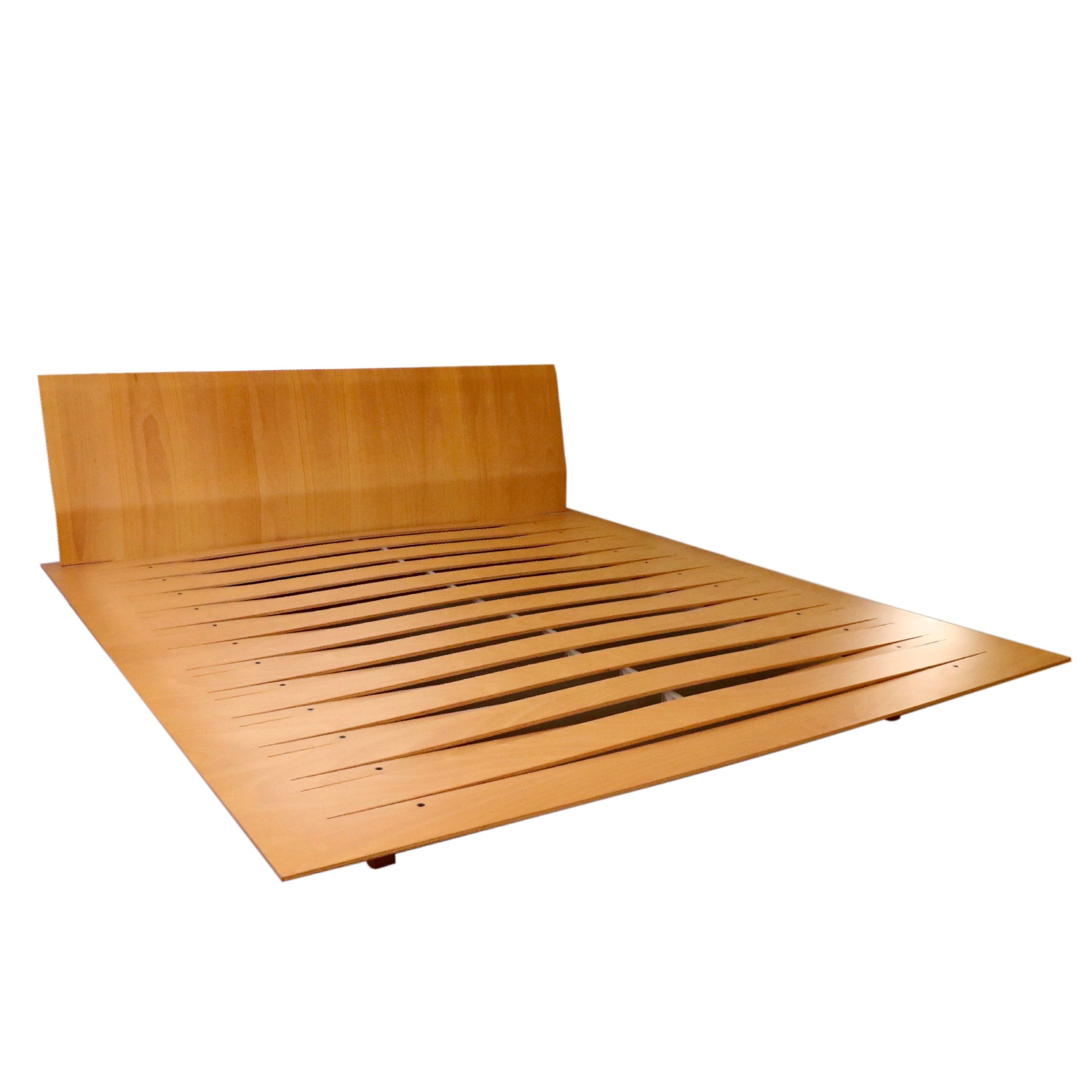 Design Within Reach Italian Made Beech Plywood Platform Bed EBTH