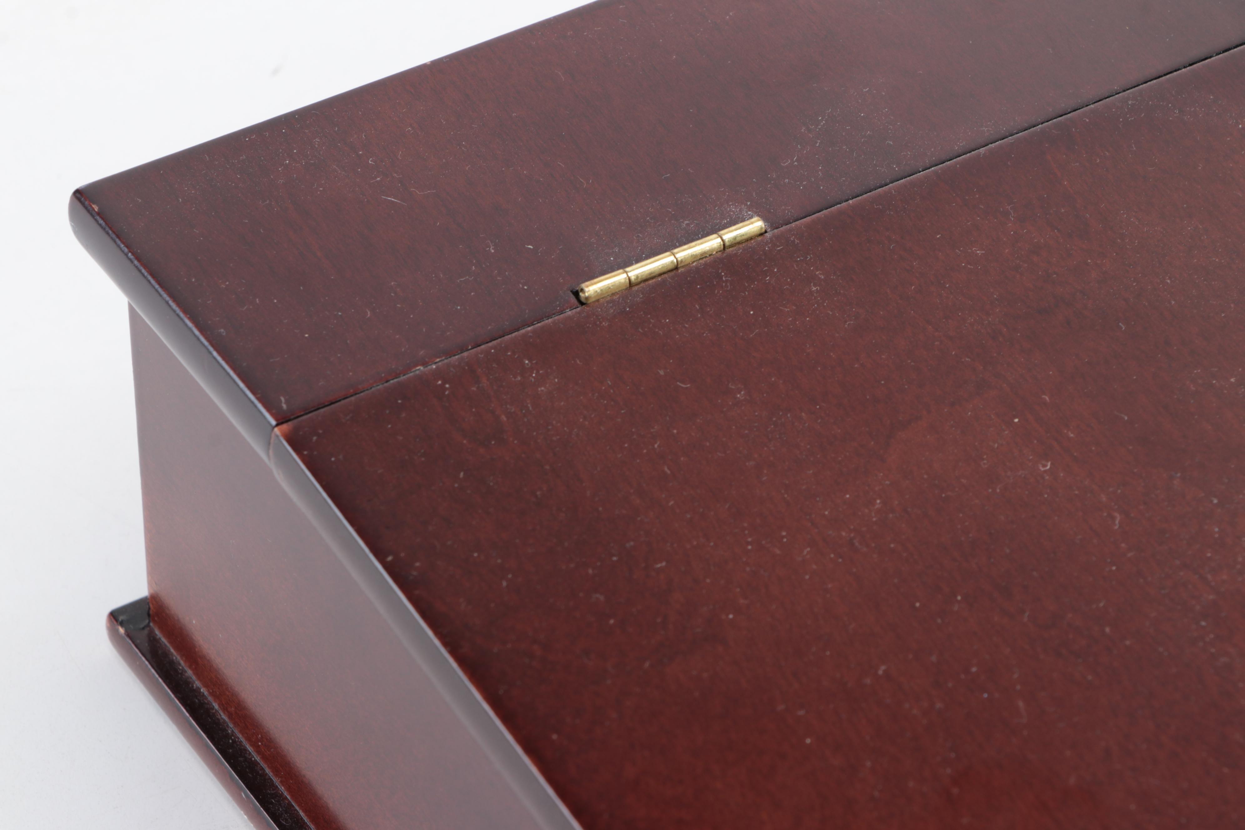 The Bombay Company Wooden Lap Desk in Cherry Finish, 1990s EBTH