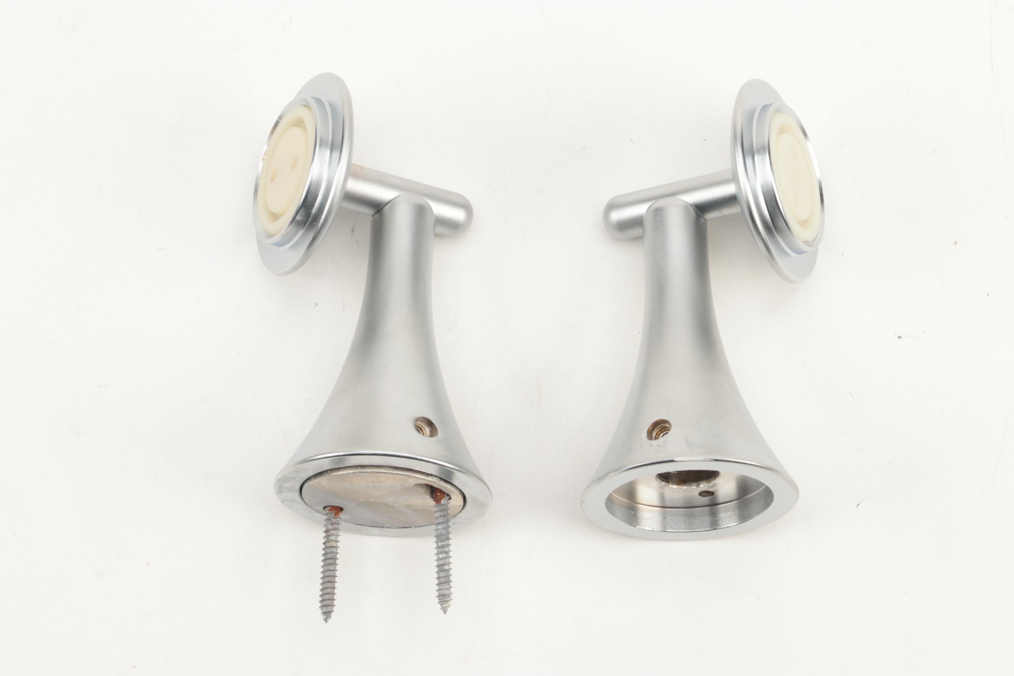 KOHLER Finial Widespread 8" Sink Faucet and Toilet Tissue Holders EBTH