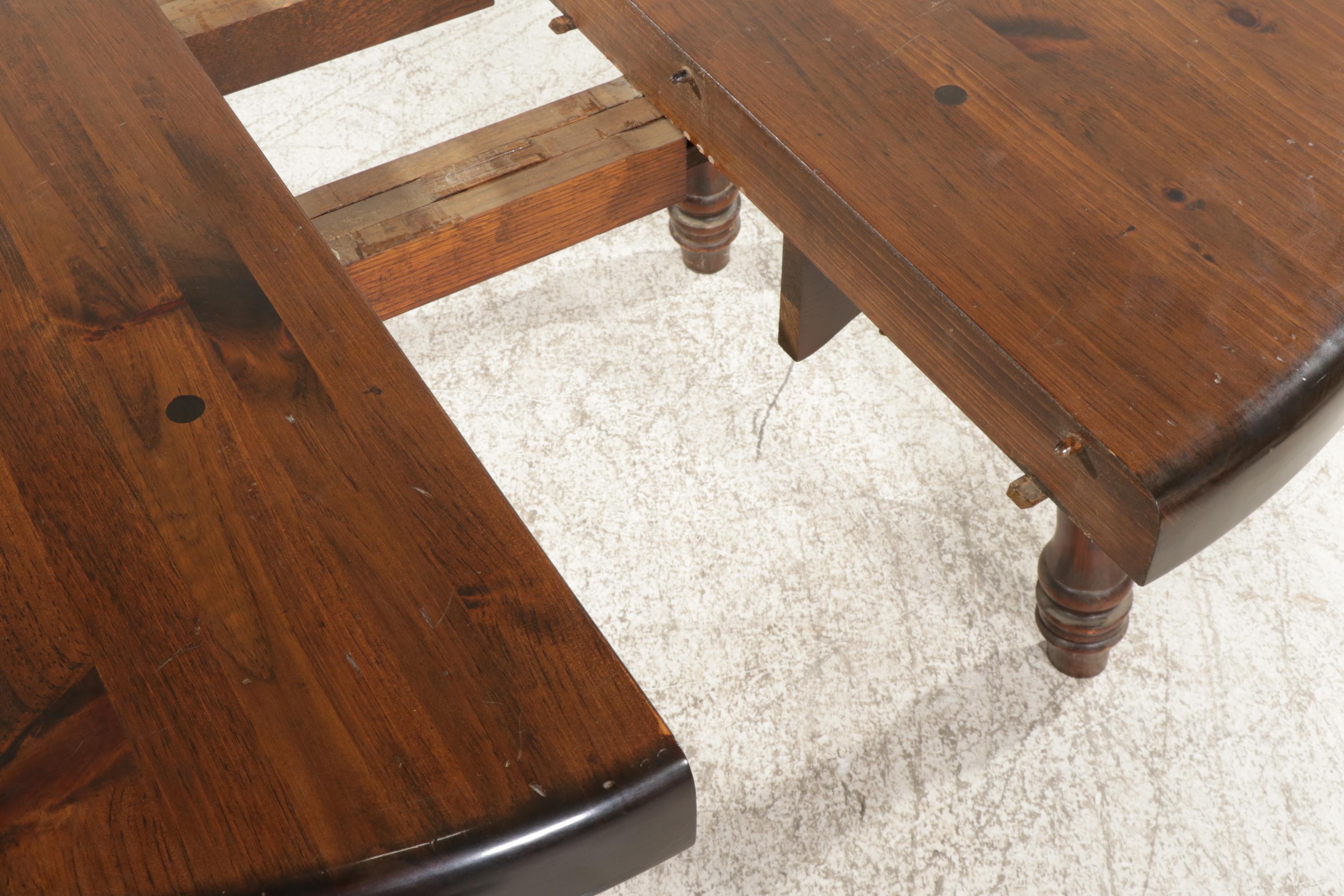 Vermont Furniture Company American Colonial Style Bennington Pine