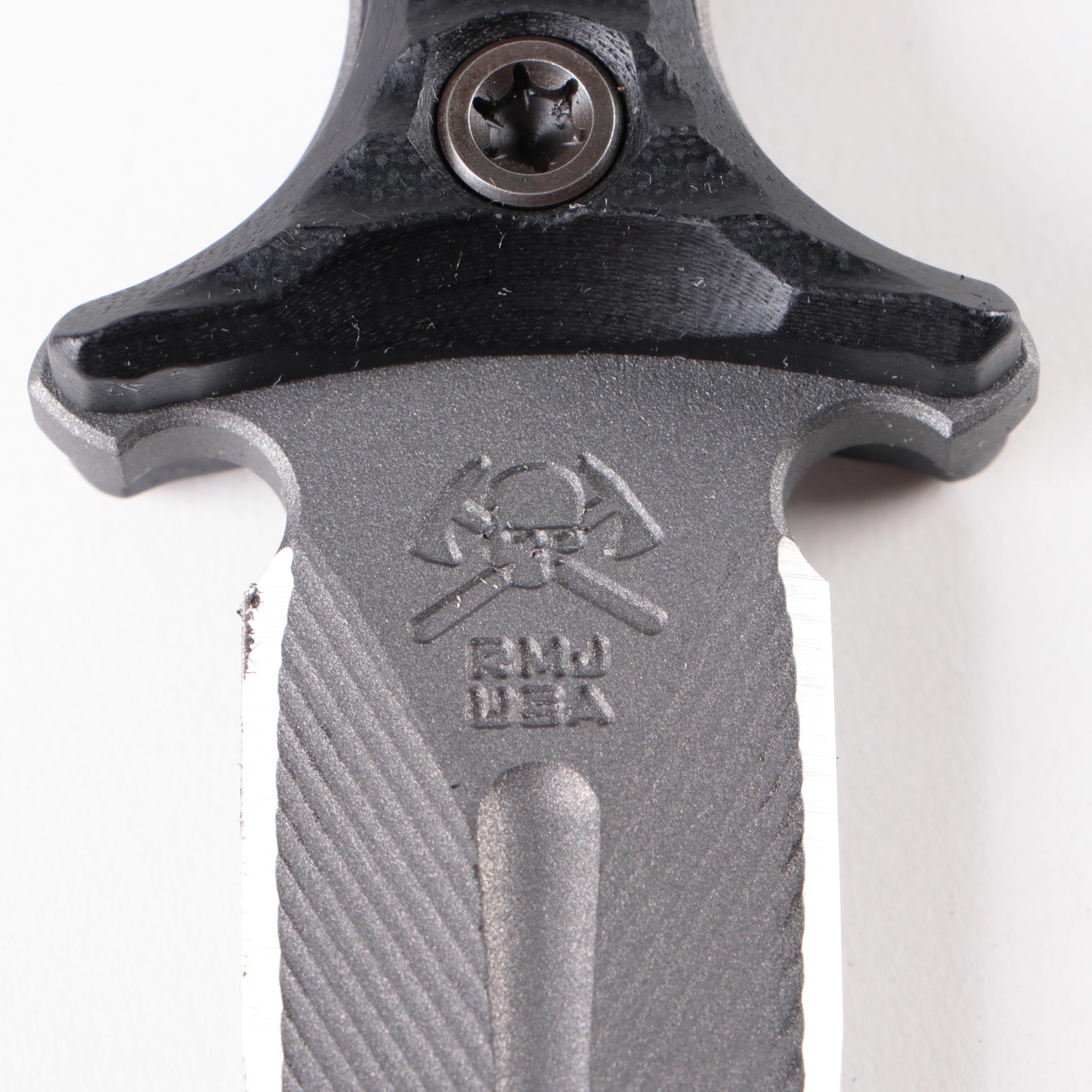 RMJ Raider Dagger with Winkler Push Daggers and Shun Knife Cases EBTH