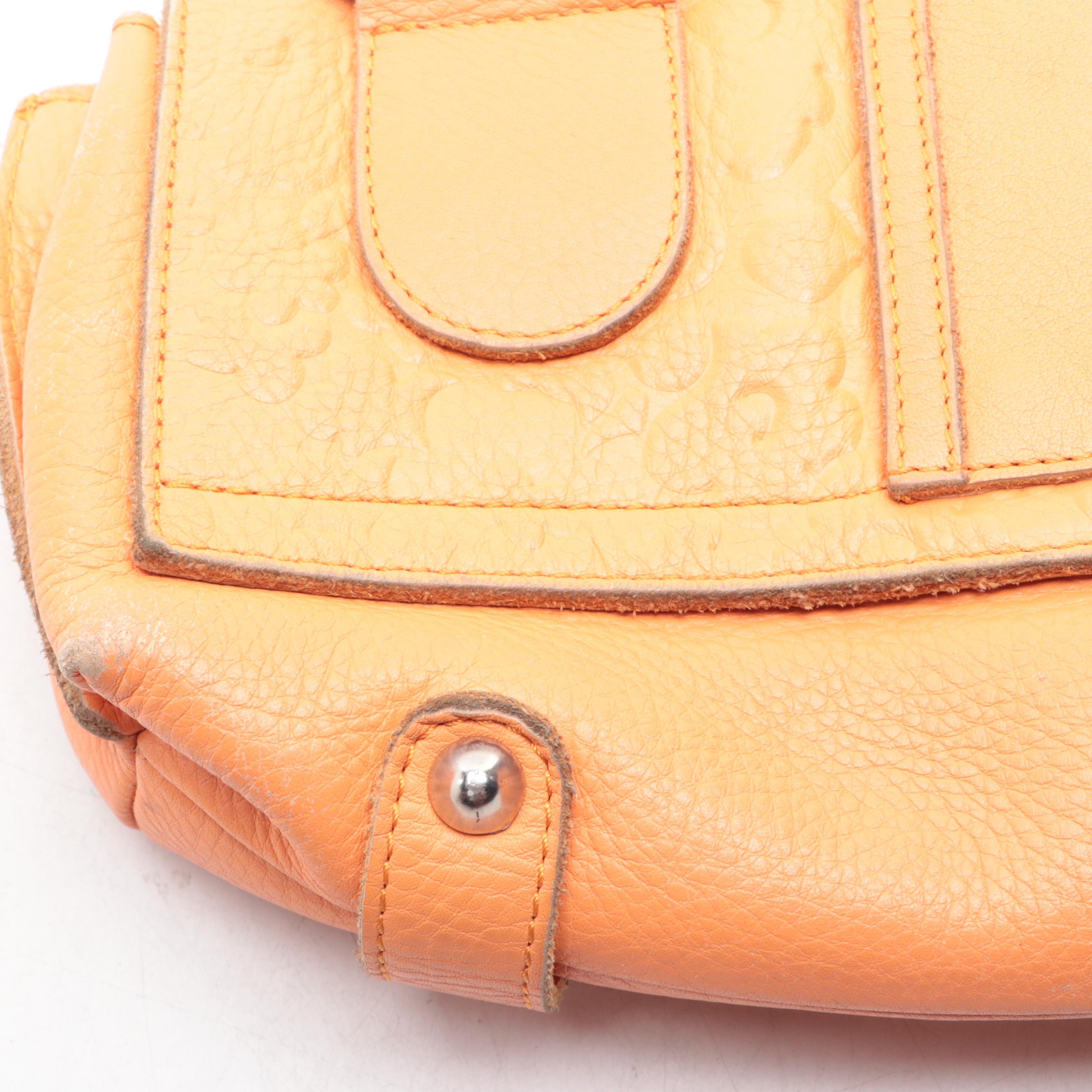 Chloé Shoulder Bag in Grained/Embossed Leather EBTH