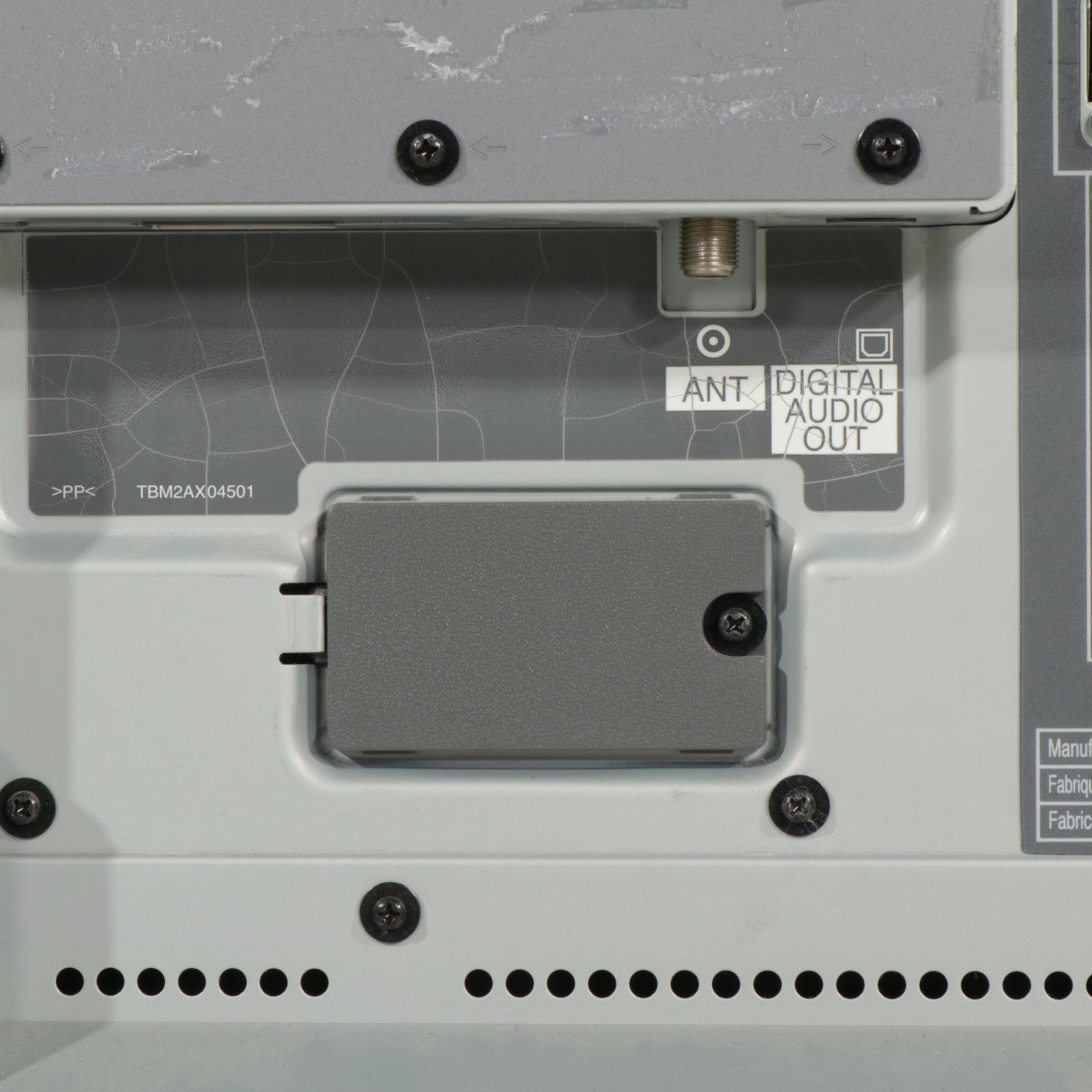 Panasonic 50" TH50PX60U High Definition Plasma TV with Remote, 2006 EBTH