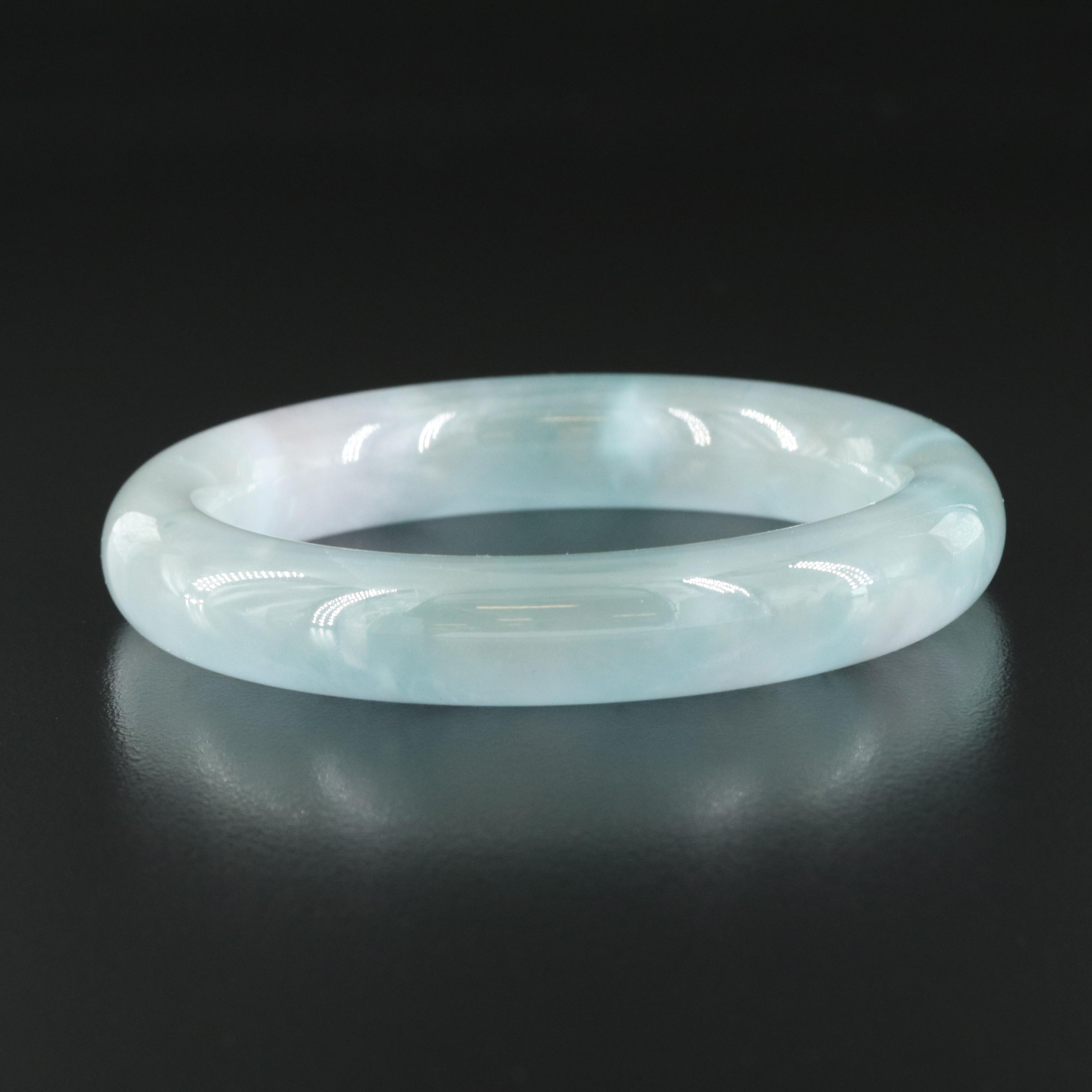 Jadeite Hololith Bangle | EBTH
