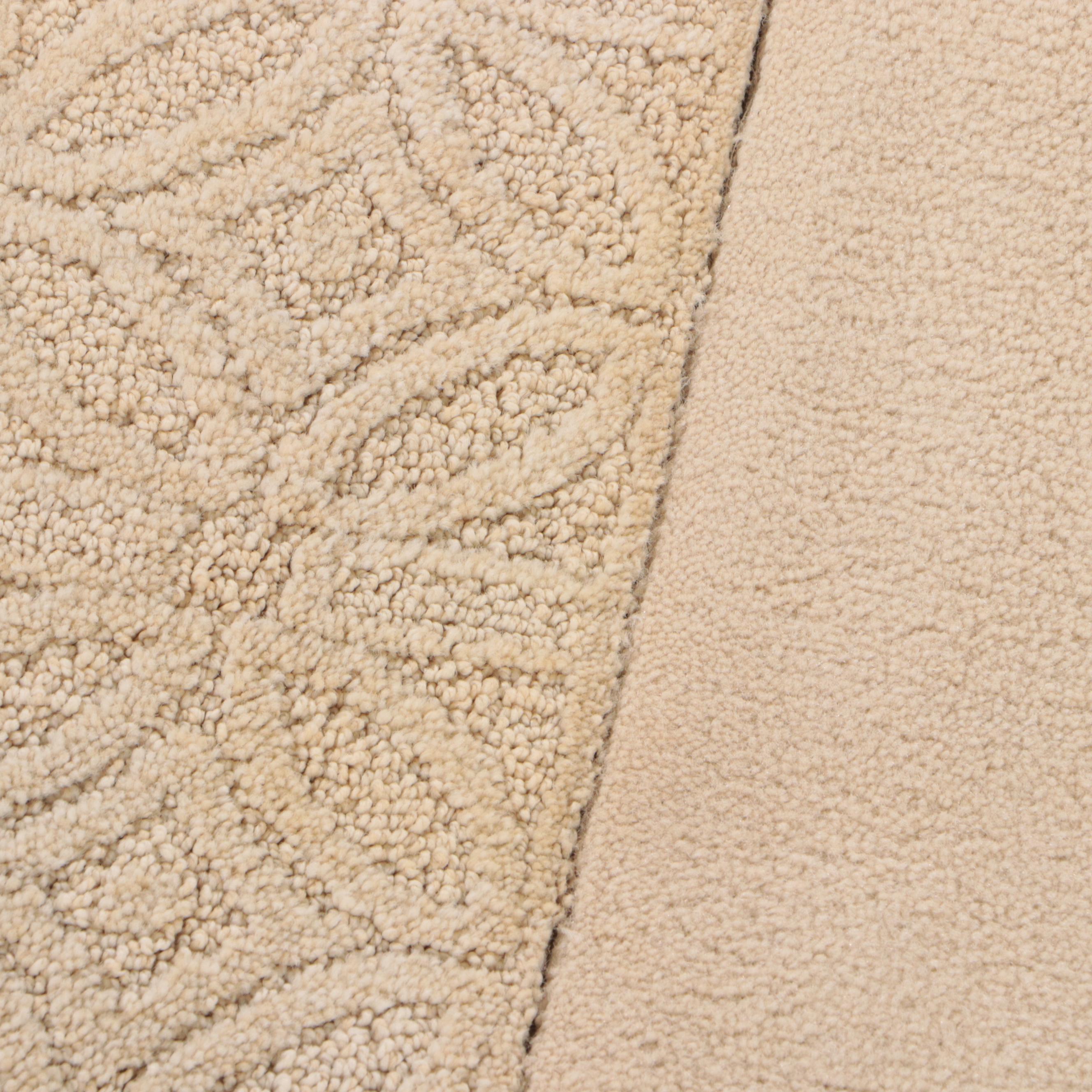 8' x 11'5 Octagonal Machine Made Masland Rug Collection Area Rug EBTH