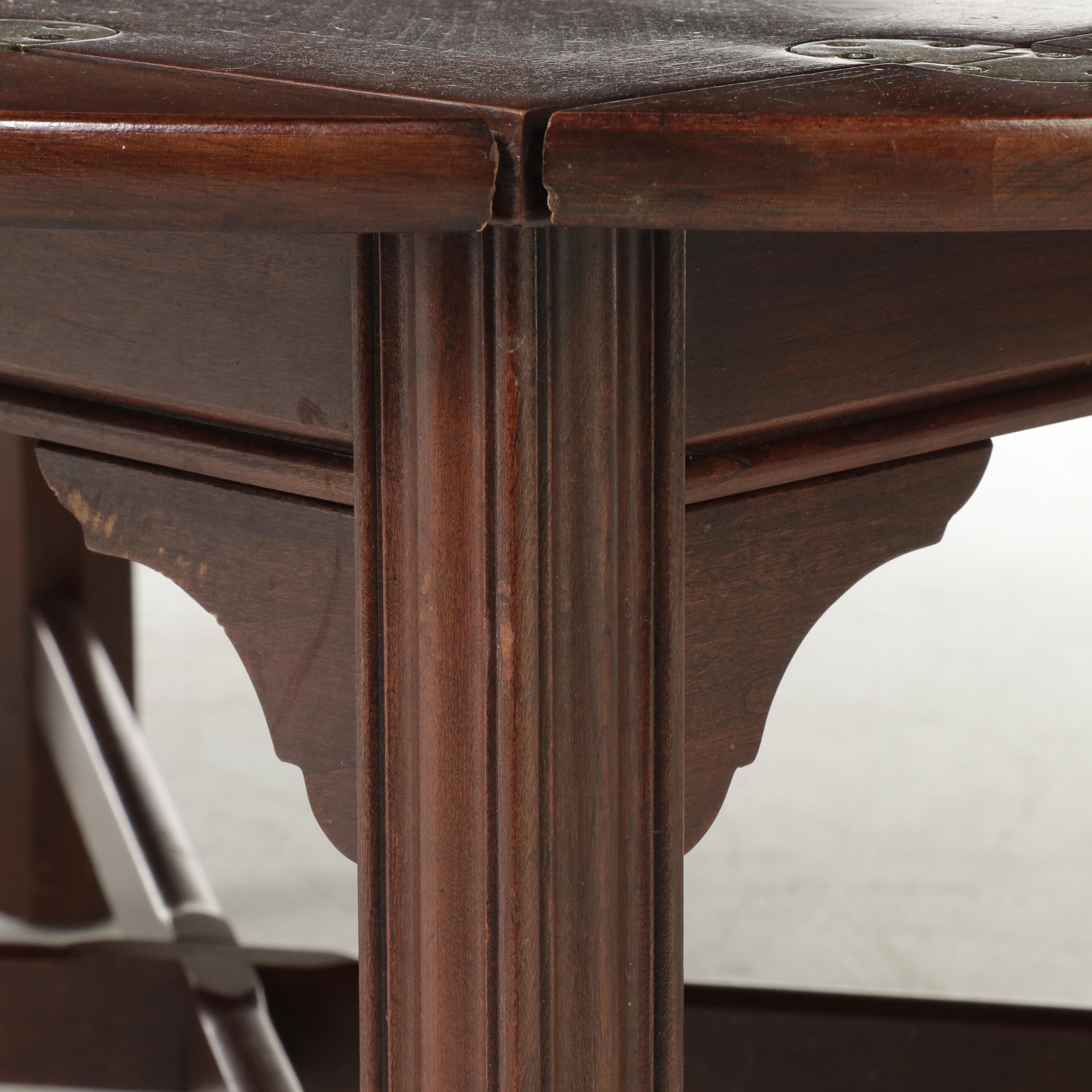 Thomasville Chippendale Style Cherrywood Butler's Tray Coffee Table EBTH