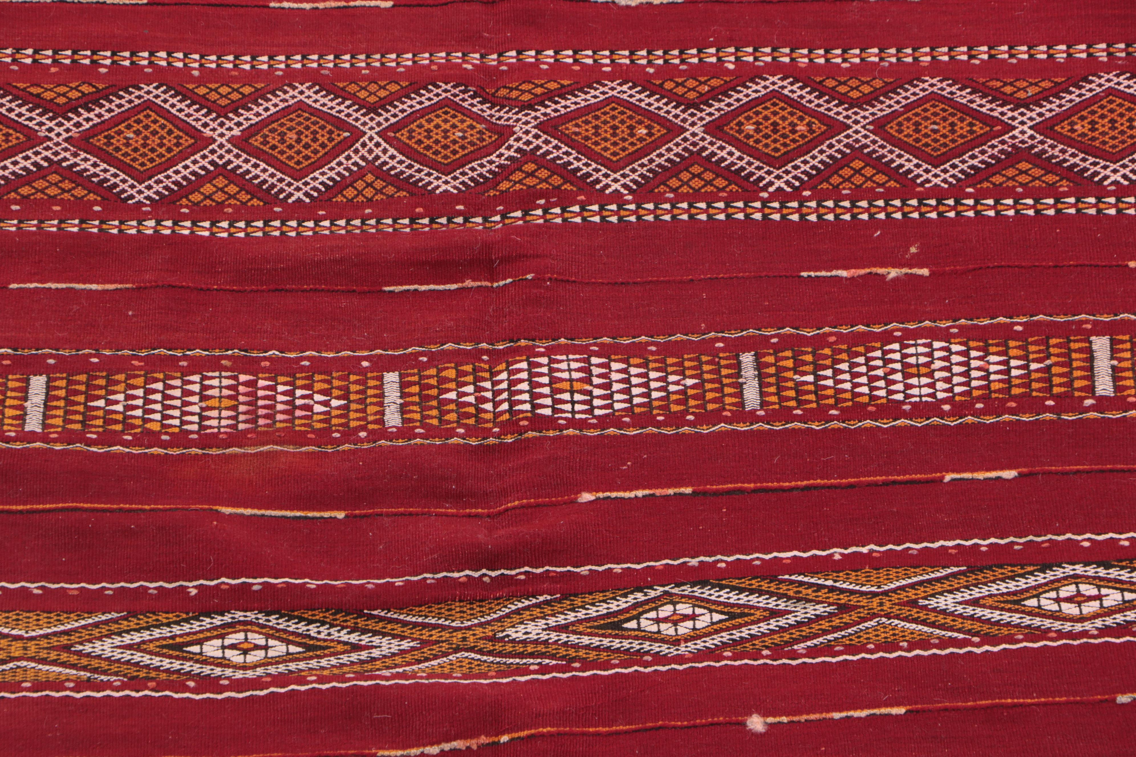 5-8-x-10-4-handwoven-moroccan-zemmour-area-rug-ebth