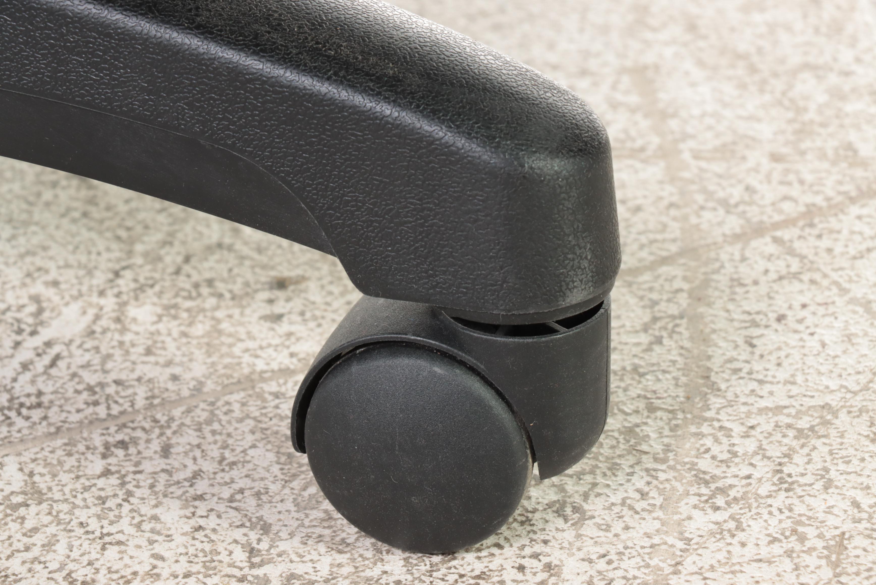 Cherry Double Pedestal Desk with ULINE Executive Task Chair EBTH