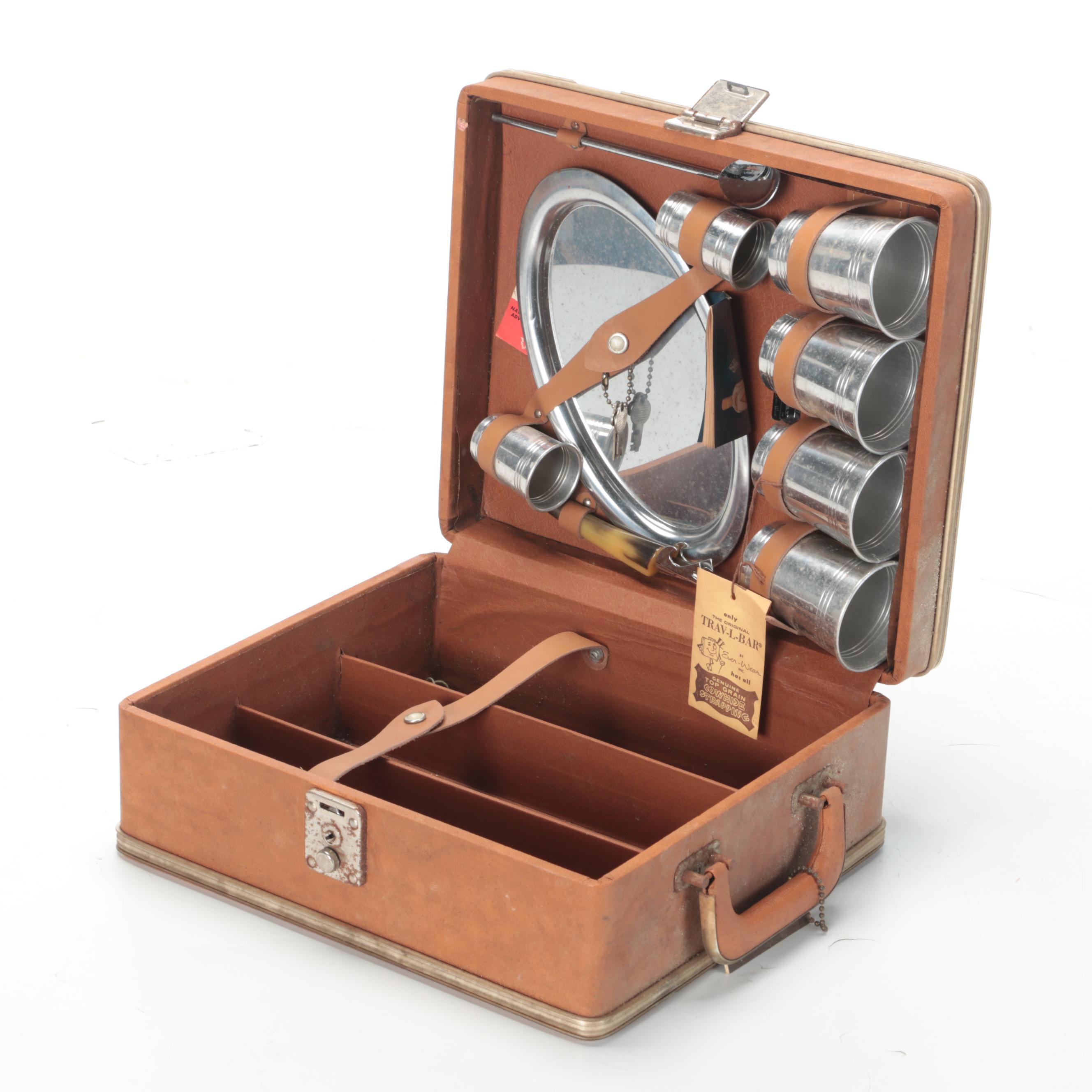 EverWear Travel Bar Case with Accessories, Mid20th Century EBTH