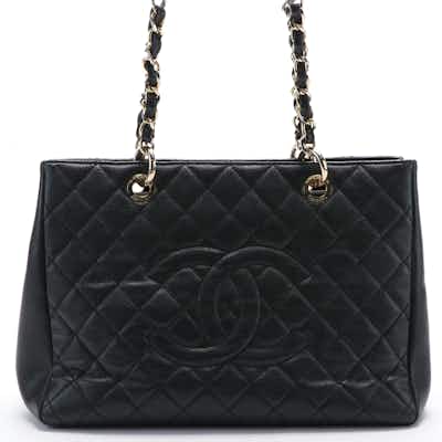 CHANEL Coco Cocoon MM Nylon Tote Bag Handbag Black Bordeaux ref